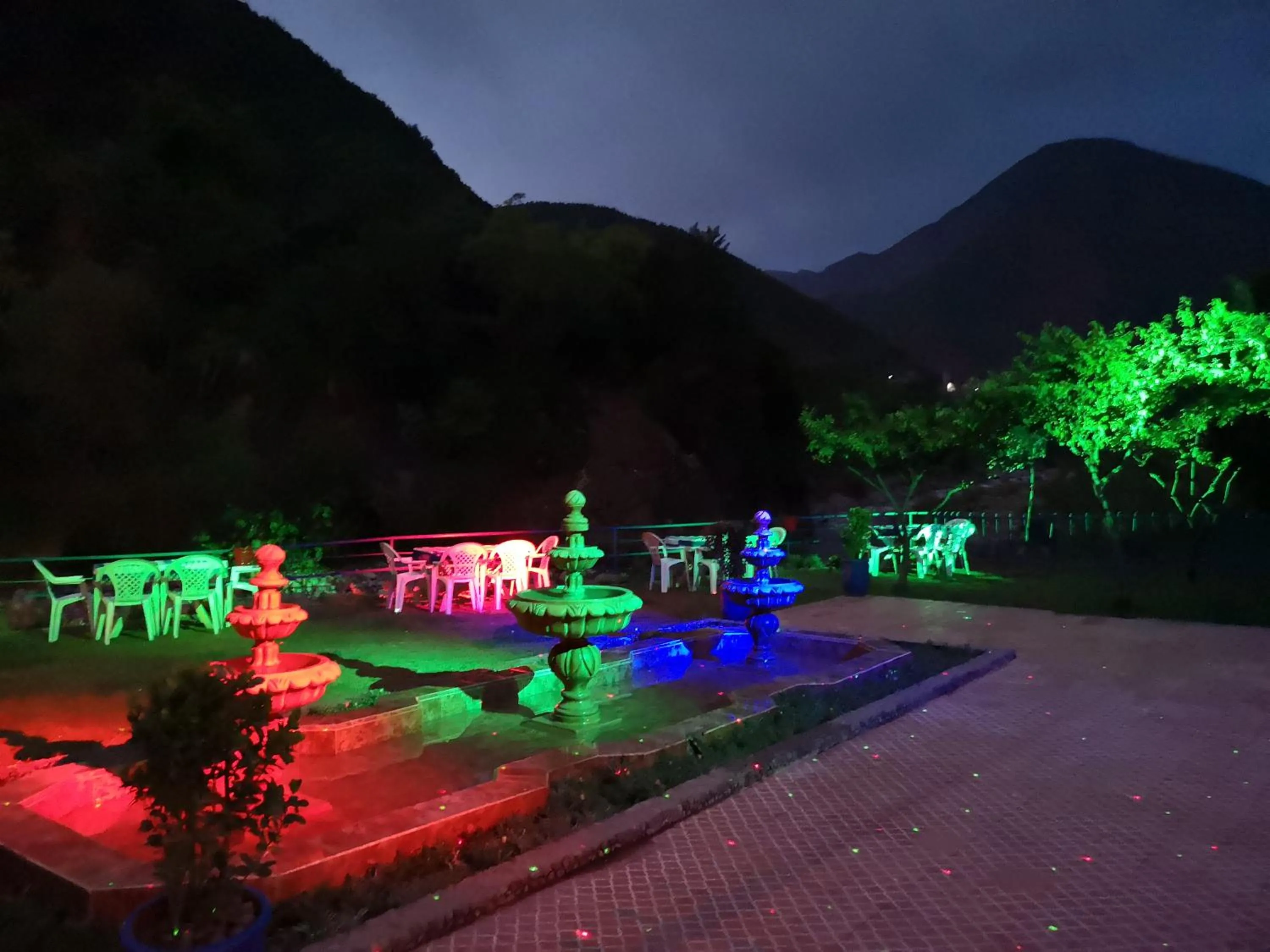 Property building in Top Ourika