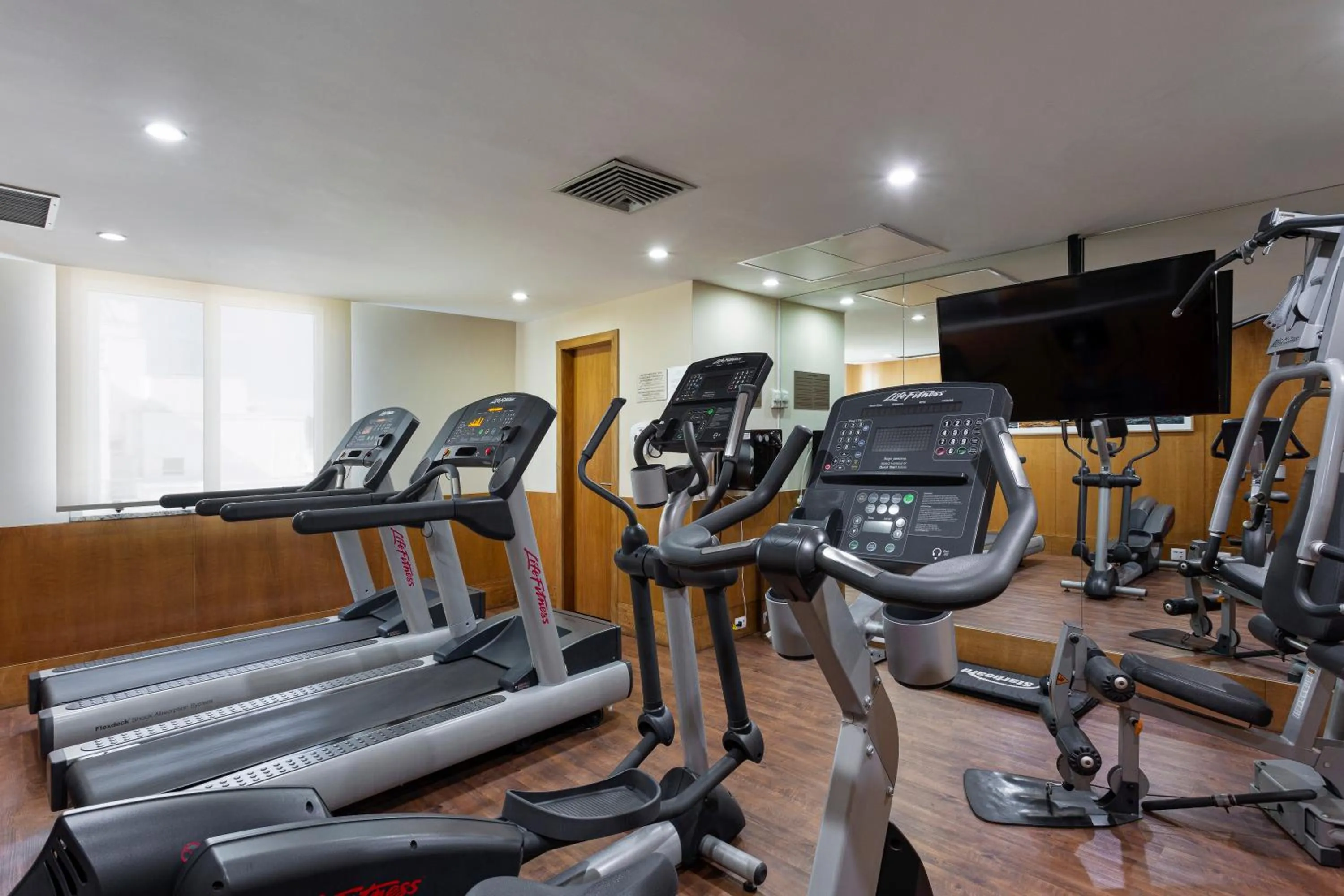 Fitness centre/facilities in Windsor Copa Hotel
