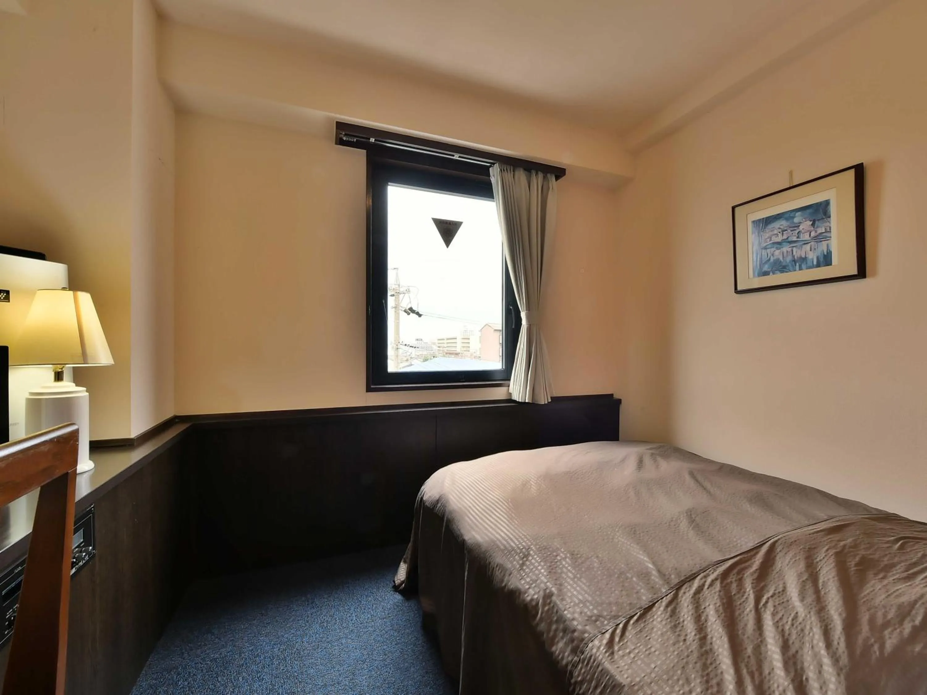 Bed in Suzuka Royal Hotel