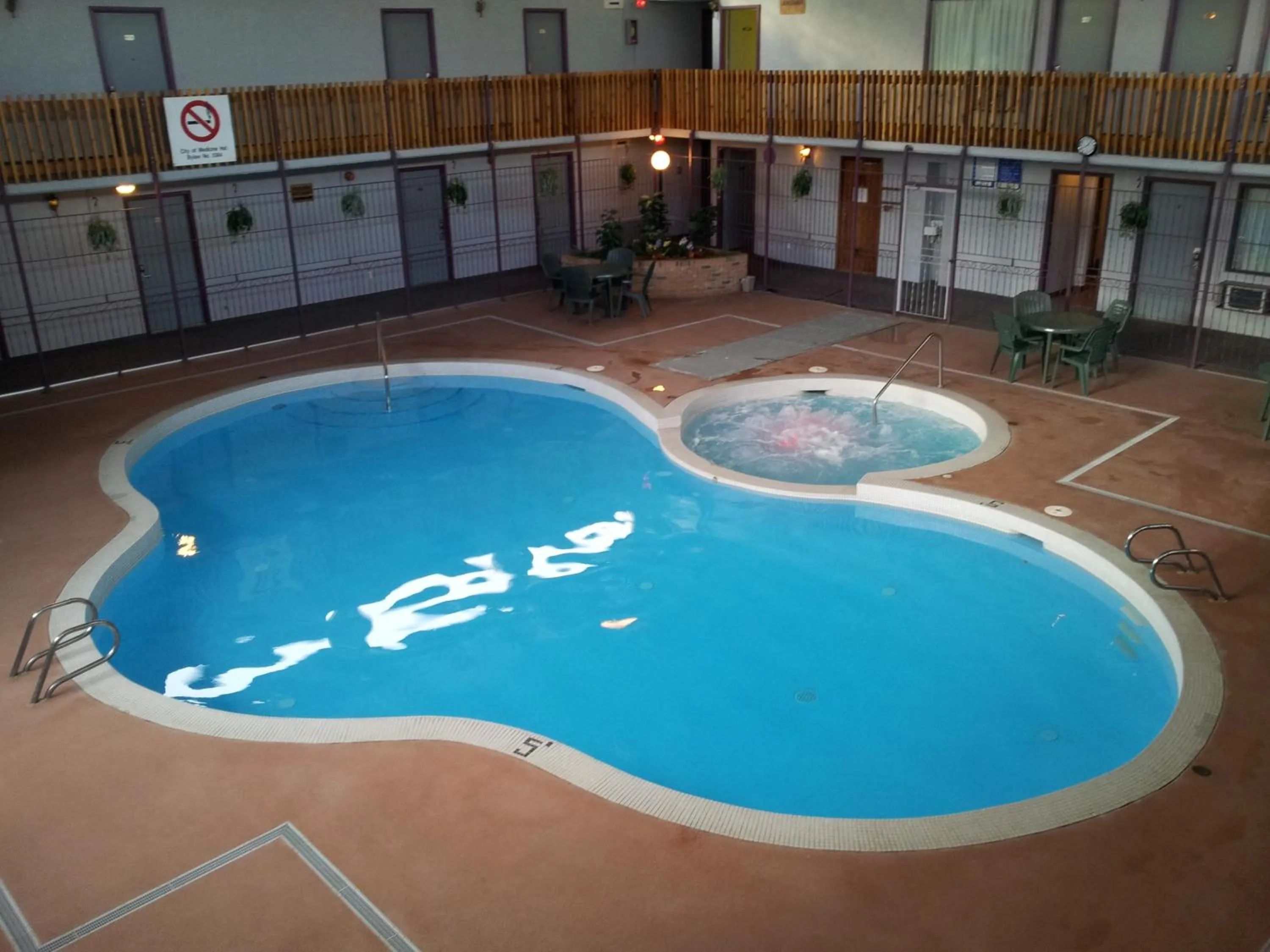 Spa and wellness centre/facilities in Ramada by Wyndham Medicine Hat