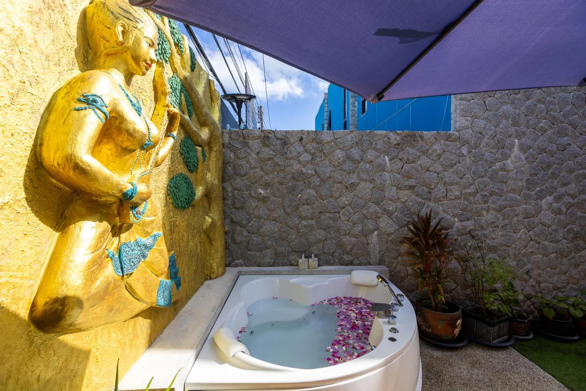 Peace Blue Naiharn Naturist Resort Phuket SHA Extra Plus