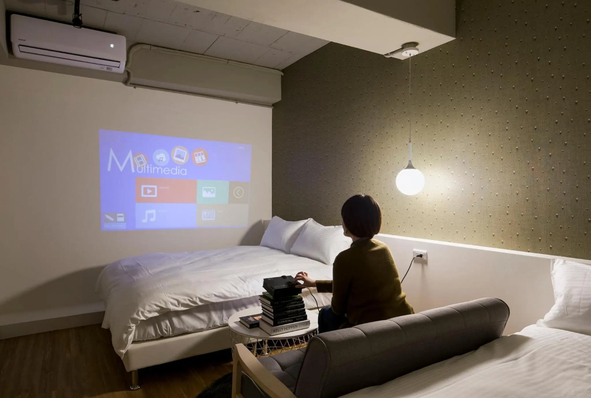 Decorative detail, Bed in 109台北旅館-台北109青旅 109 Taipei Hotel - Taipei 109 Hostel