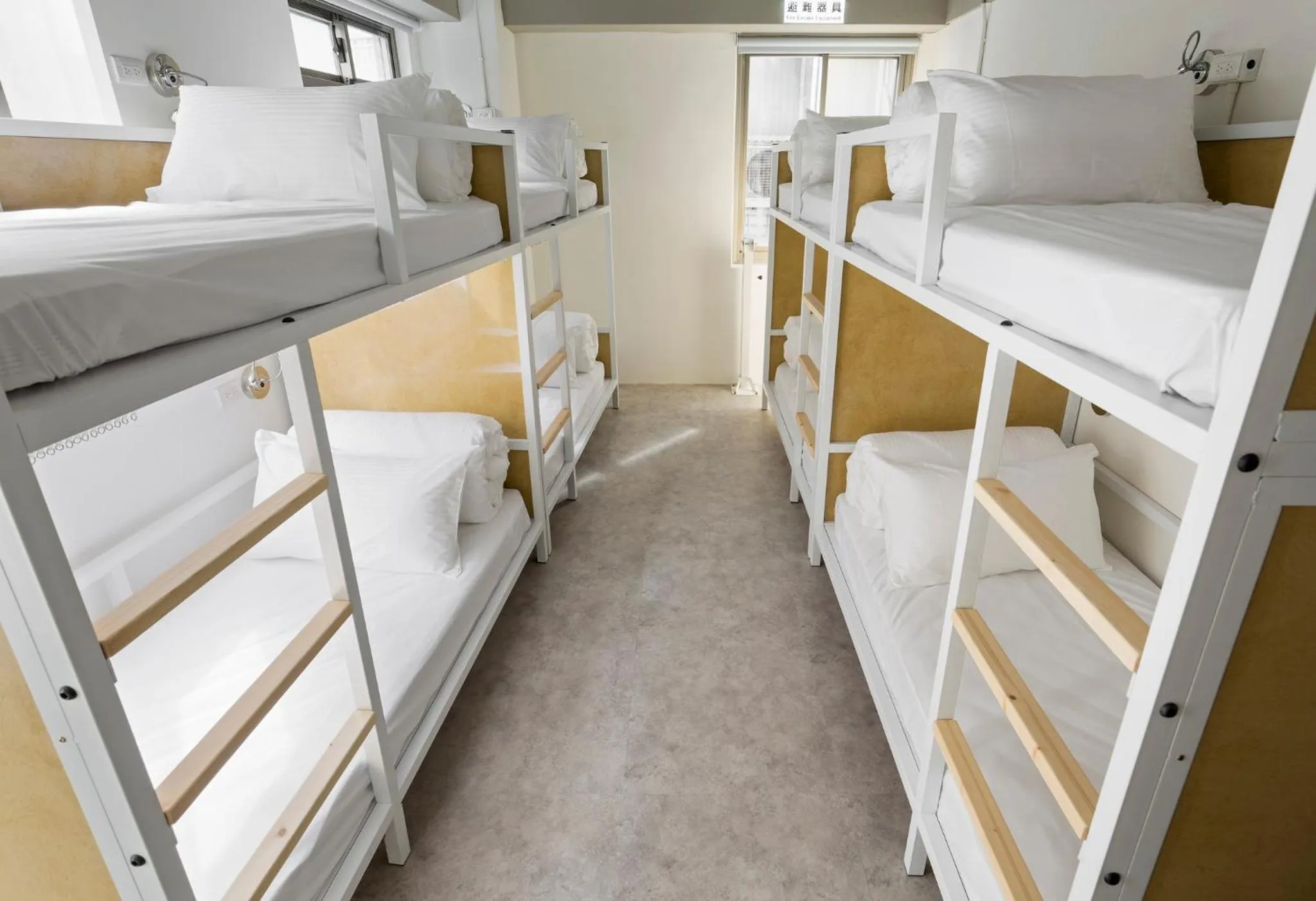 Photo of the whole room, Bed in 109台北旅館-台北109青旅 109 Taipei Hotel - Taipei 109 Hostel