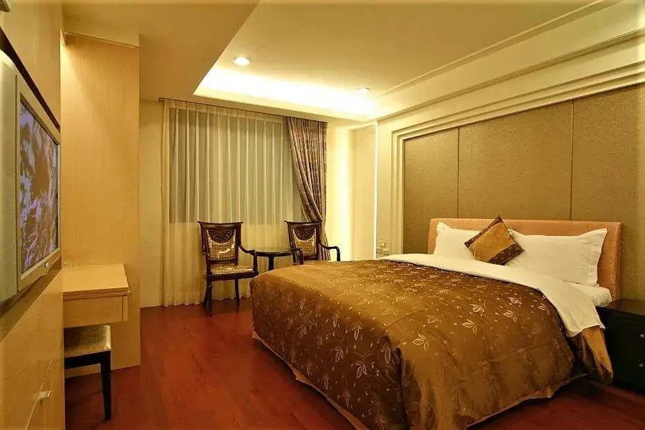 Deluxe Double Room in Tranquil Sea Hotel Deluxe Double Room in Tranquil Sea Hotel