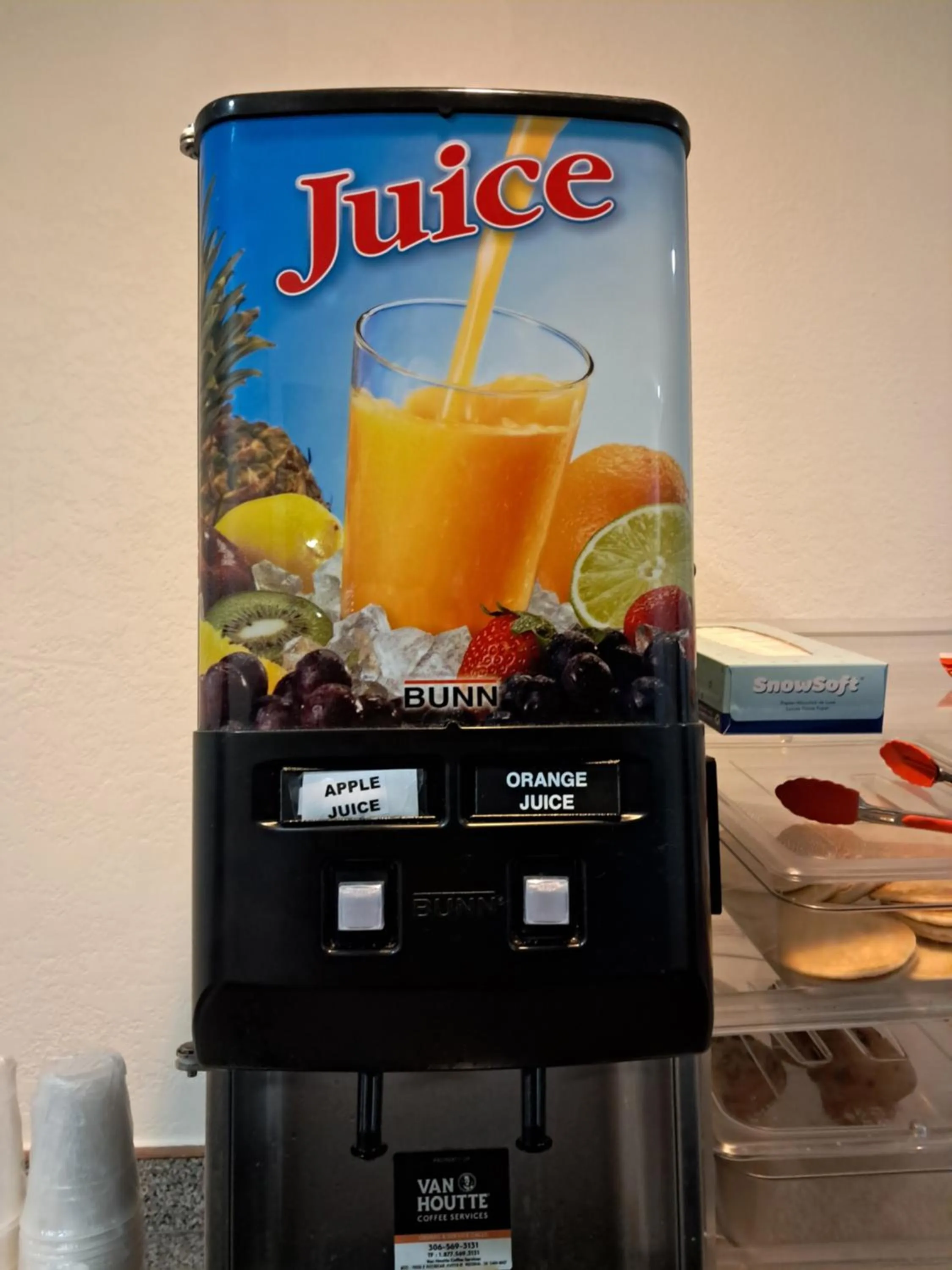 Breakfast in Motel 6-Regina, SK