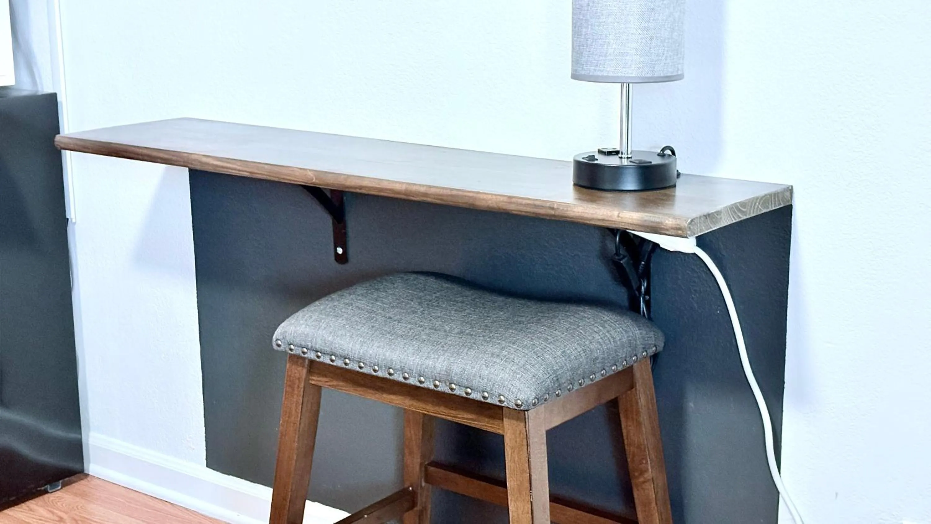 Bedroom in City Center Motel