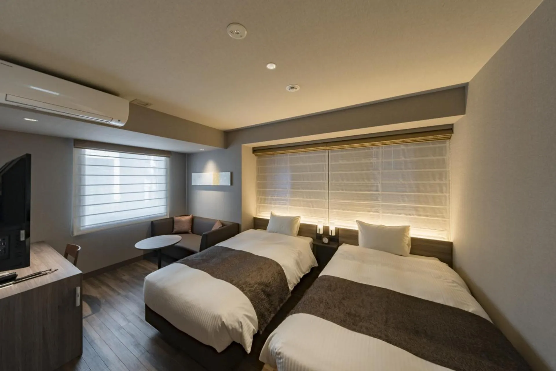 Bed in Kyoto Gion U-BELL Hotel