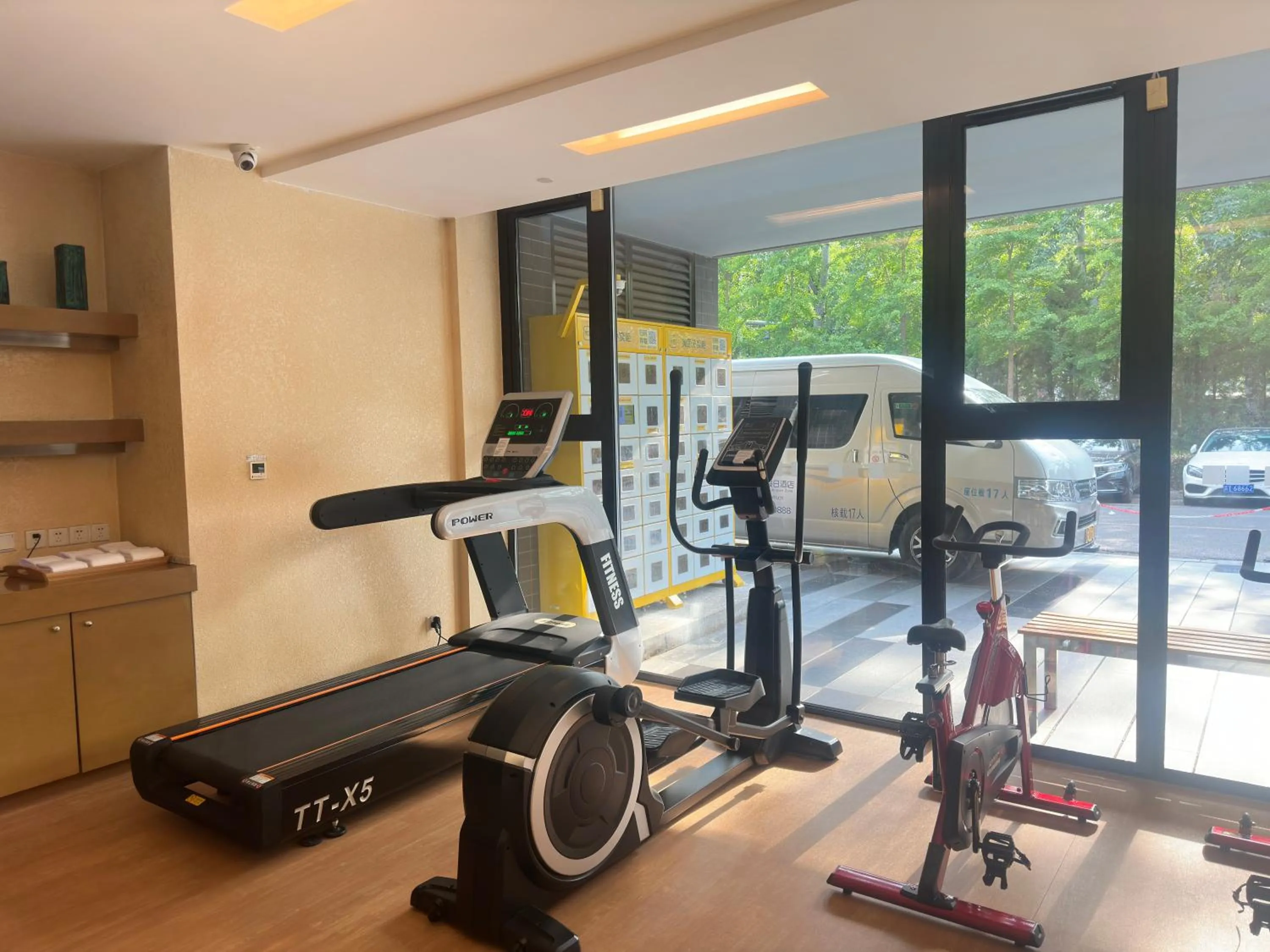 Fitness centre/facilities in Holiday Inn Express Beijing Airport Zone, an IHG Hotel
