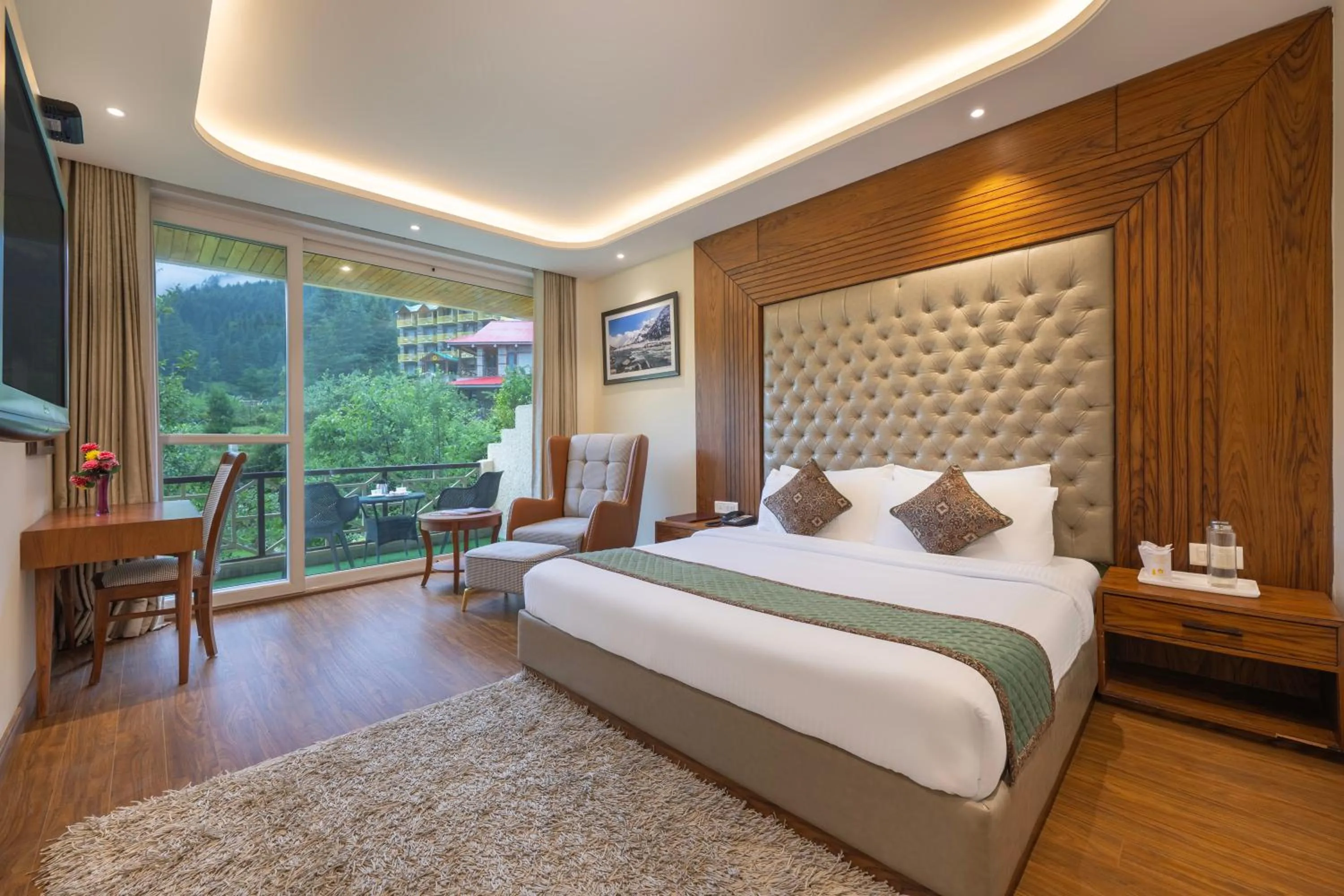 Guests, Bed in Snow Valley Resorts & Spa Manali