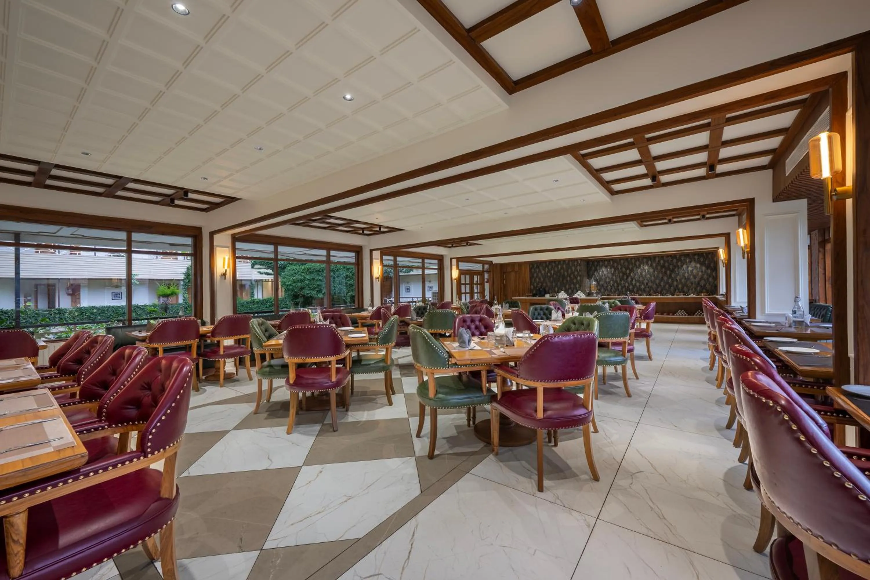 Restaurant/places to eat in Snow Valley Resorts & Spa Manali