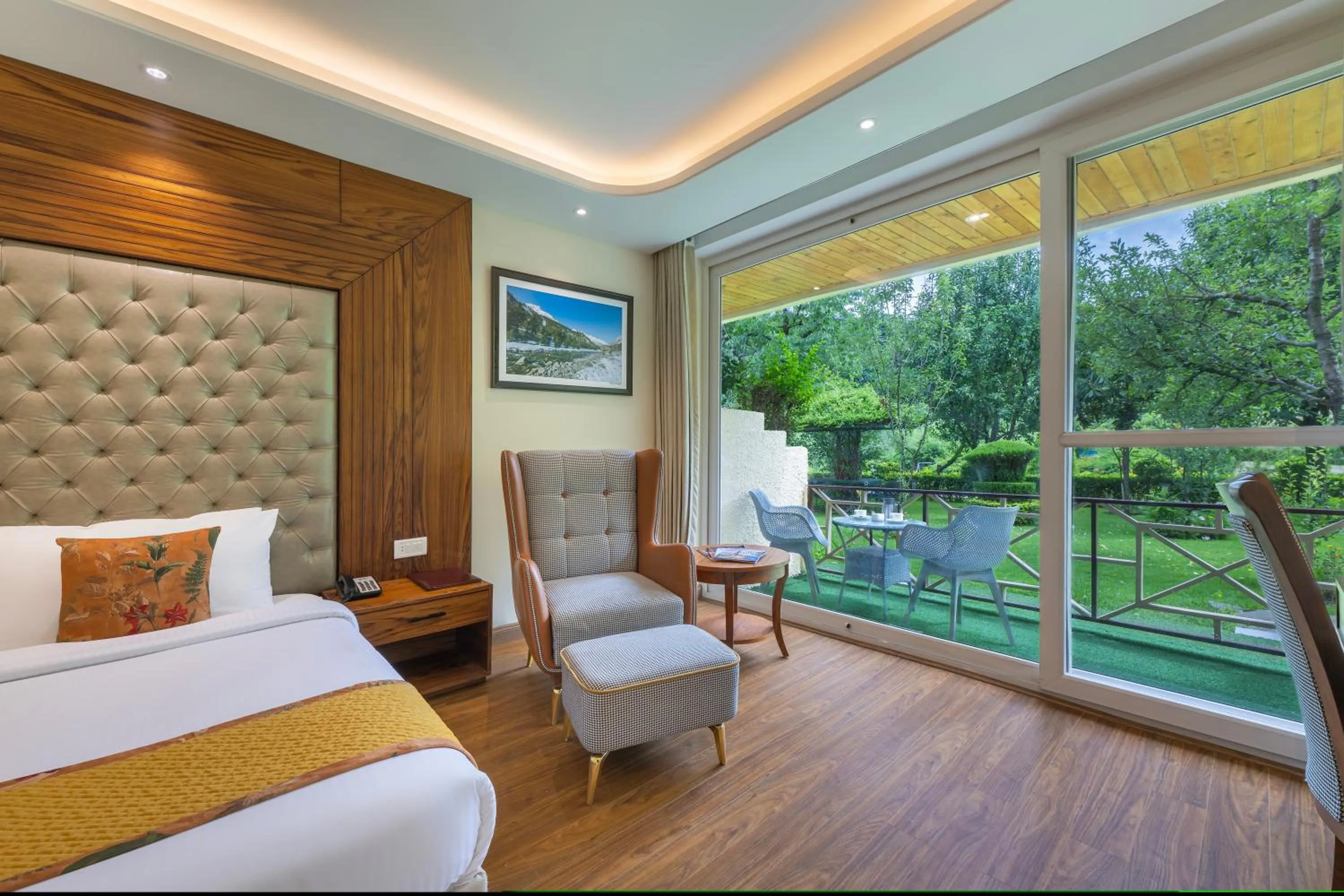 Bed in Snow Valley Resorts & Spa Manali