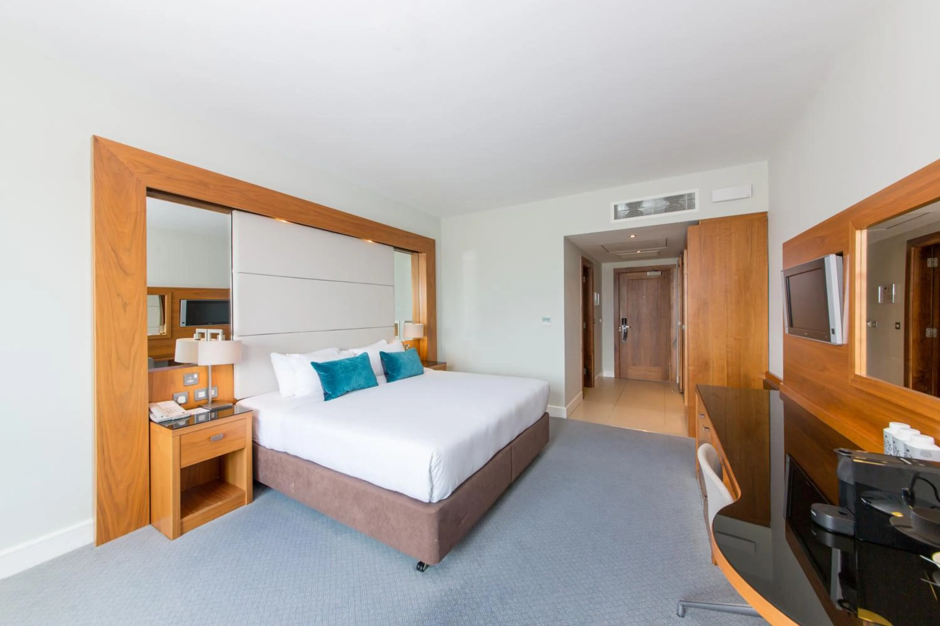 Bedroom, Bed in Portmarnock Resort & Jameson Golf Links