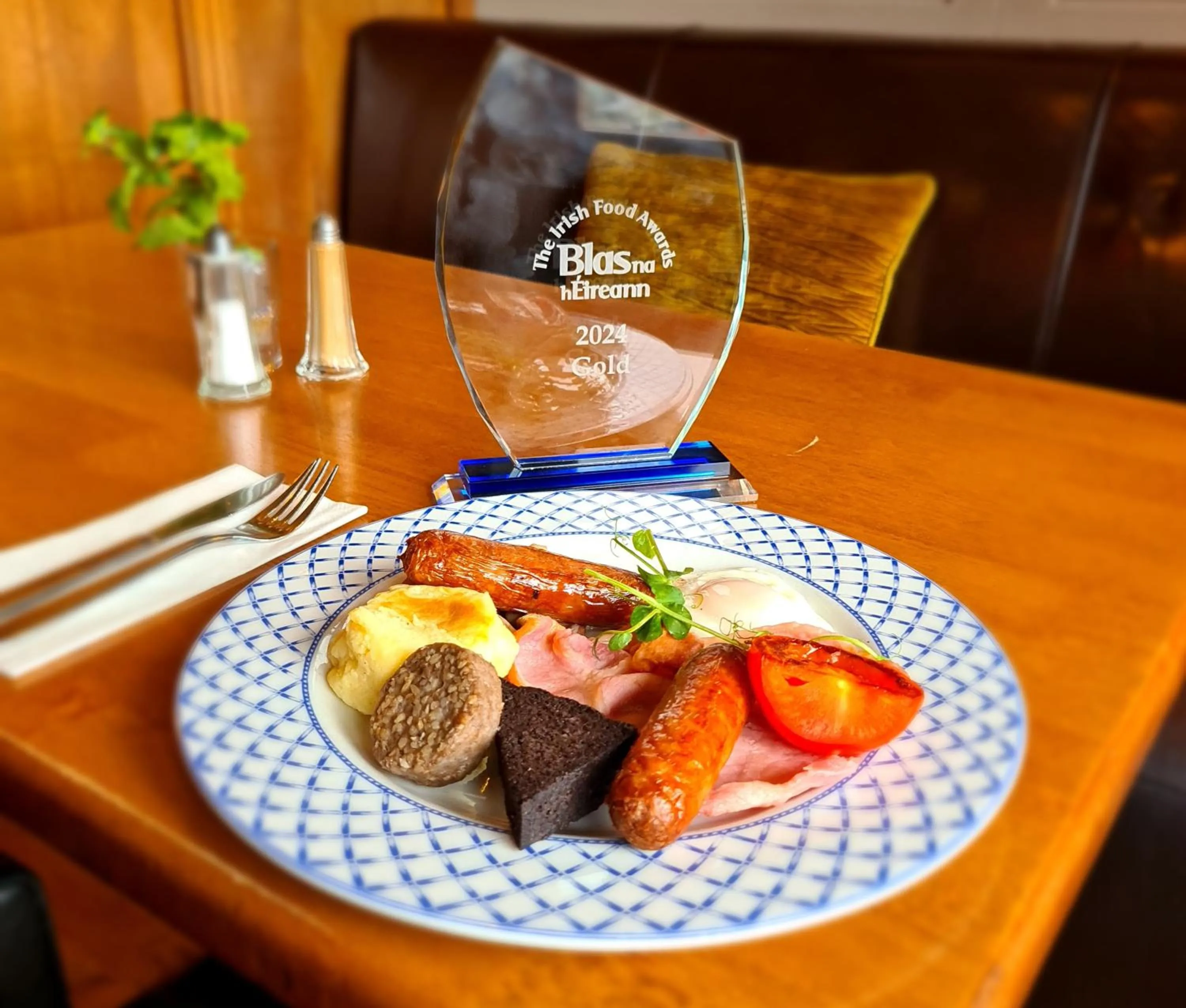 Breakfast in Brook Lane Hotel