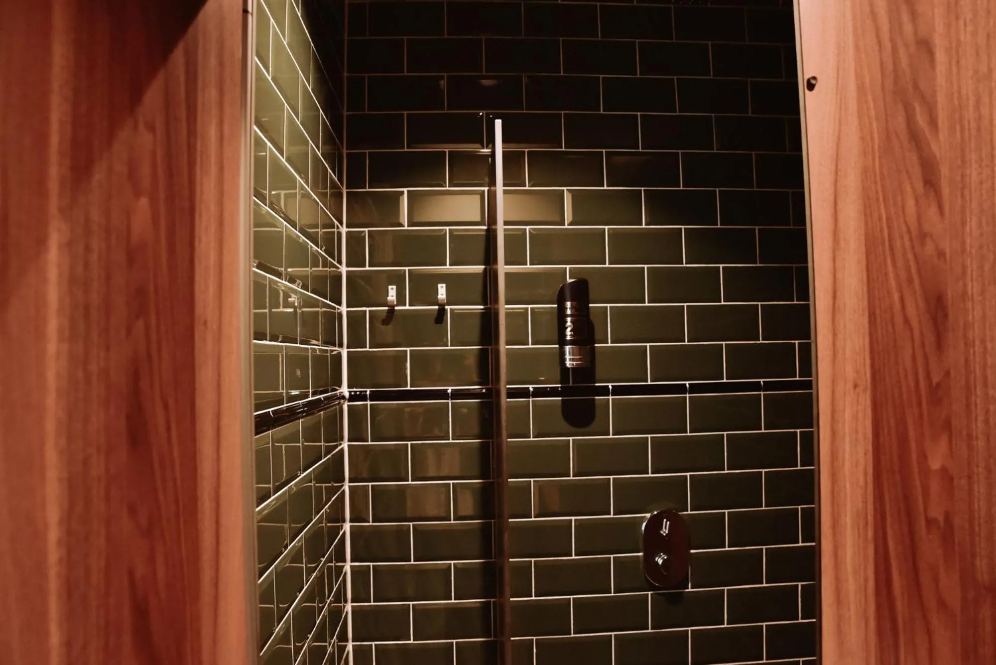 Bathroom in Durty Nelly's Inn