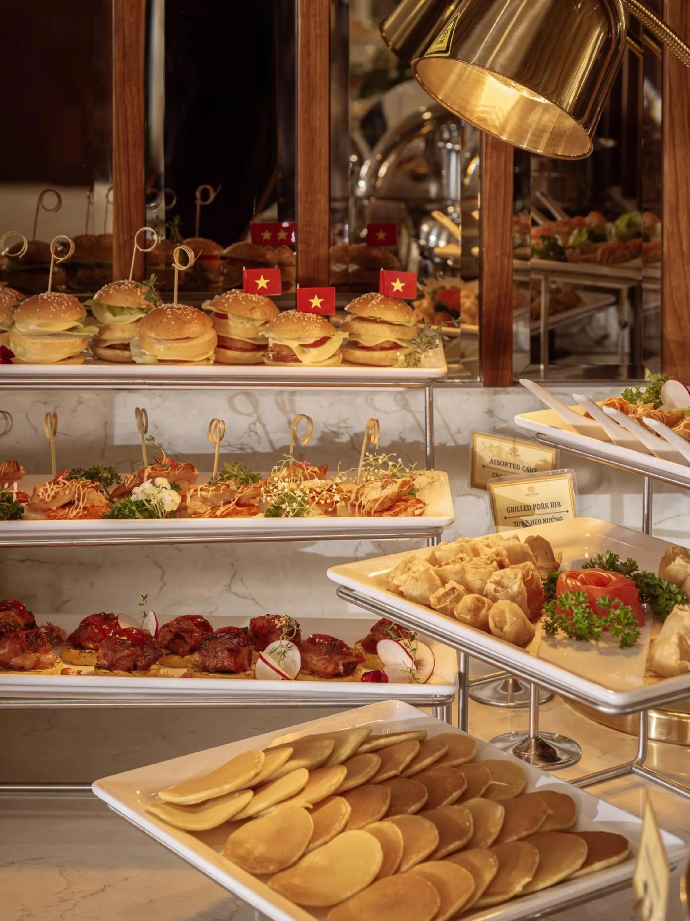 Breakfast in Orchids Saigon Hotel