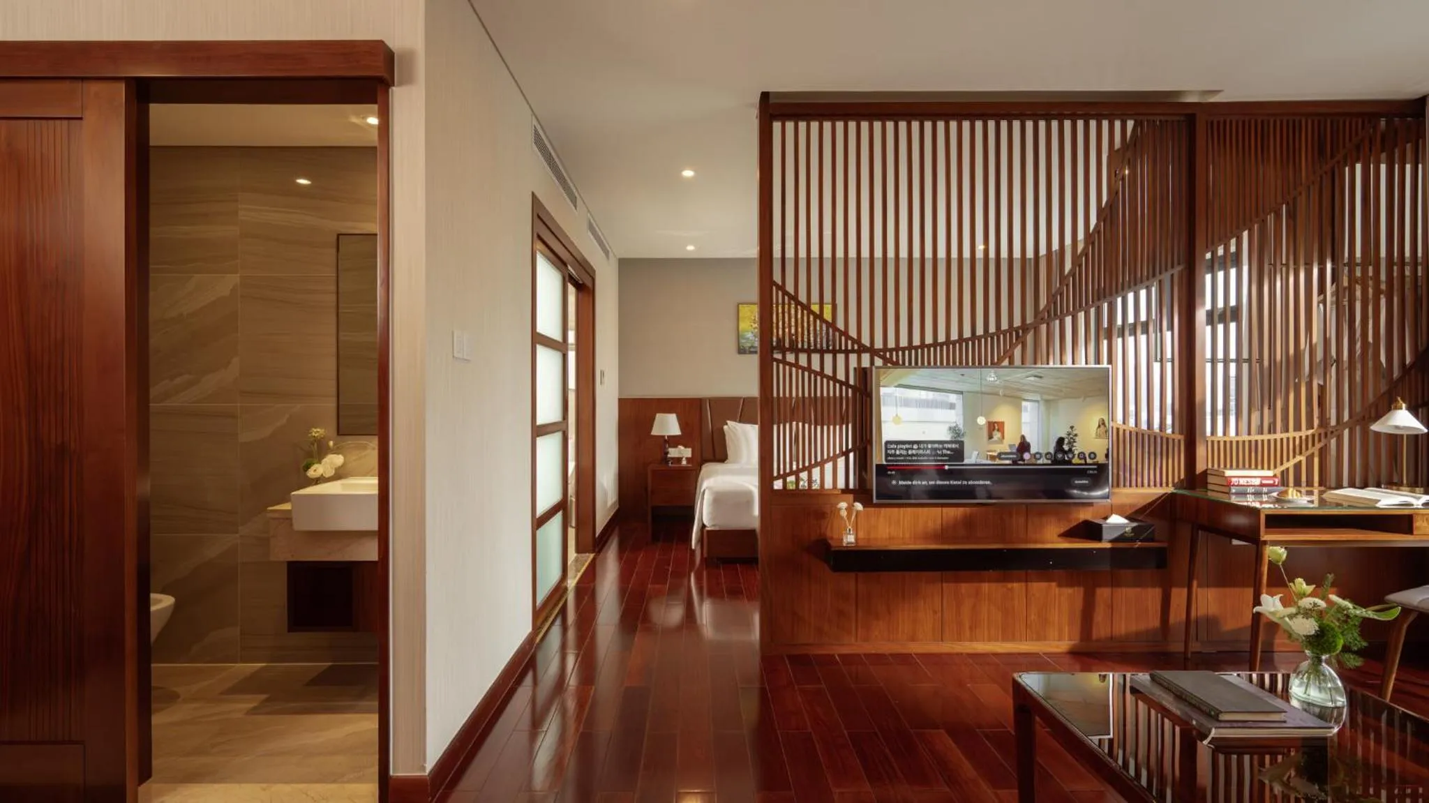 Living room in Orchids Saigon Hotel