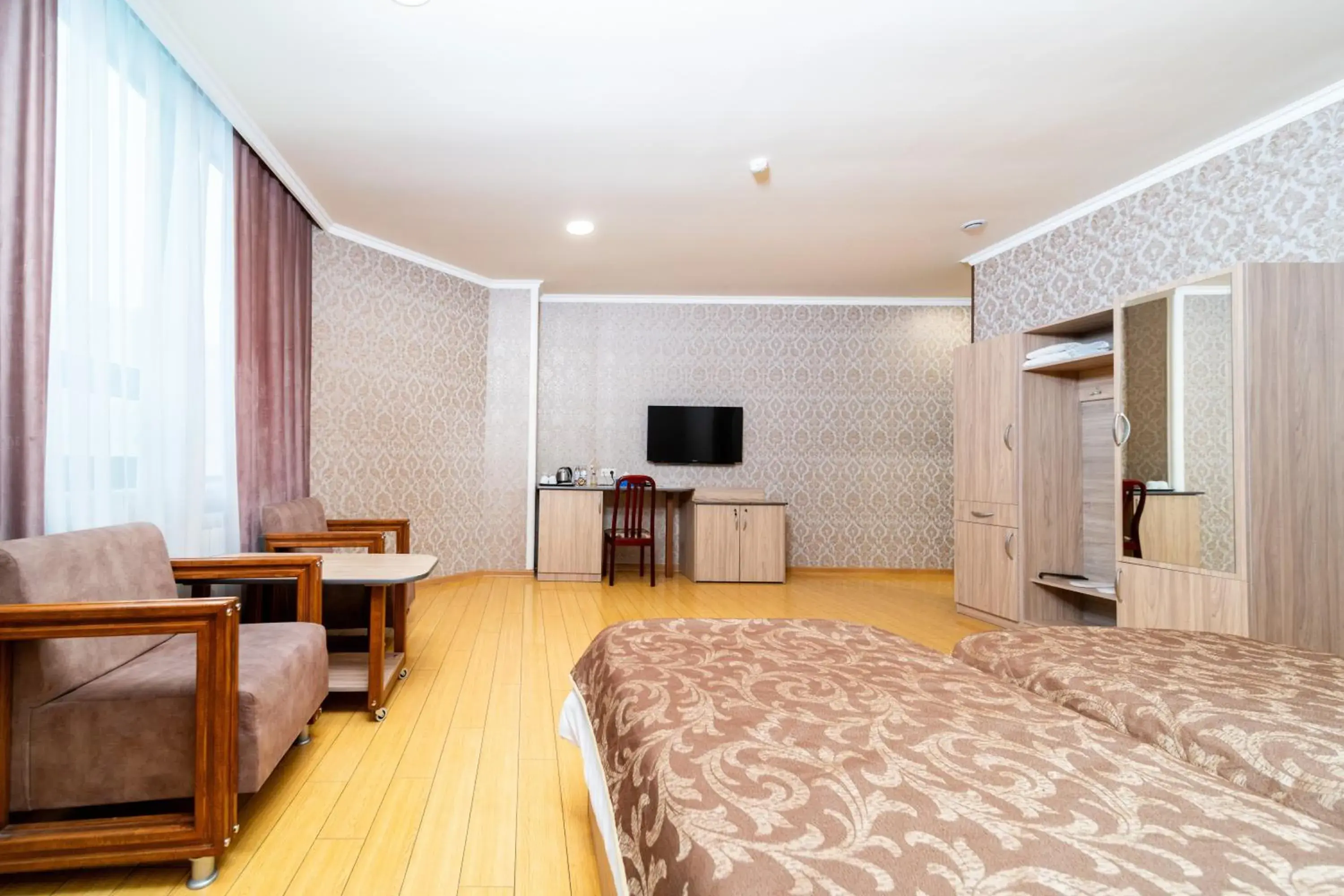 Large Twin Room in Inga Hotel Yerevan Large Twin Room in Inga Hotel Yerevan