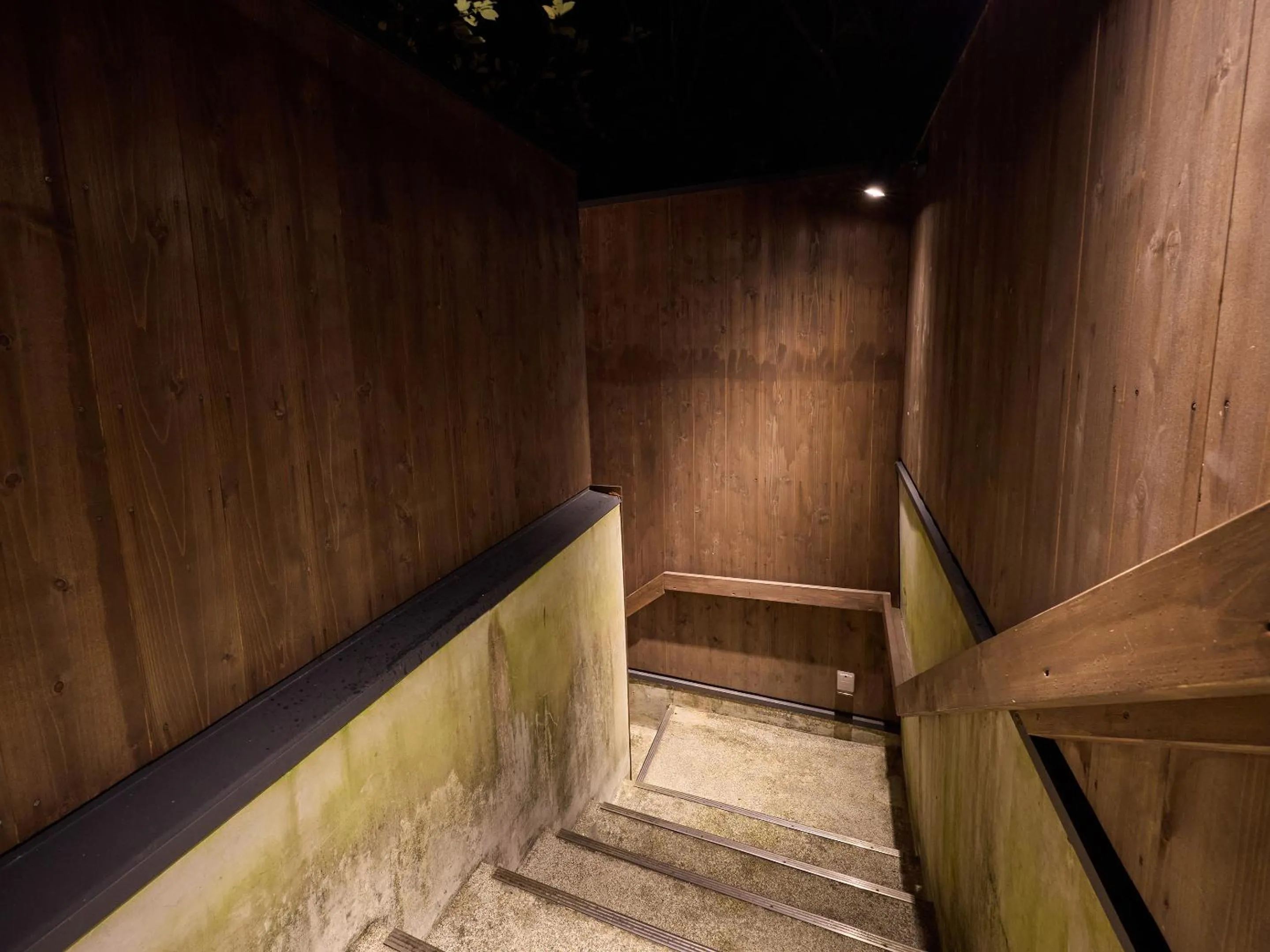 Hot Spring Bath in Seikansou