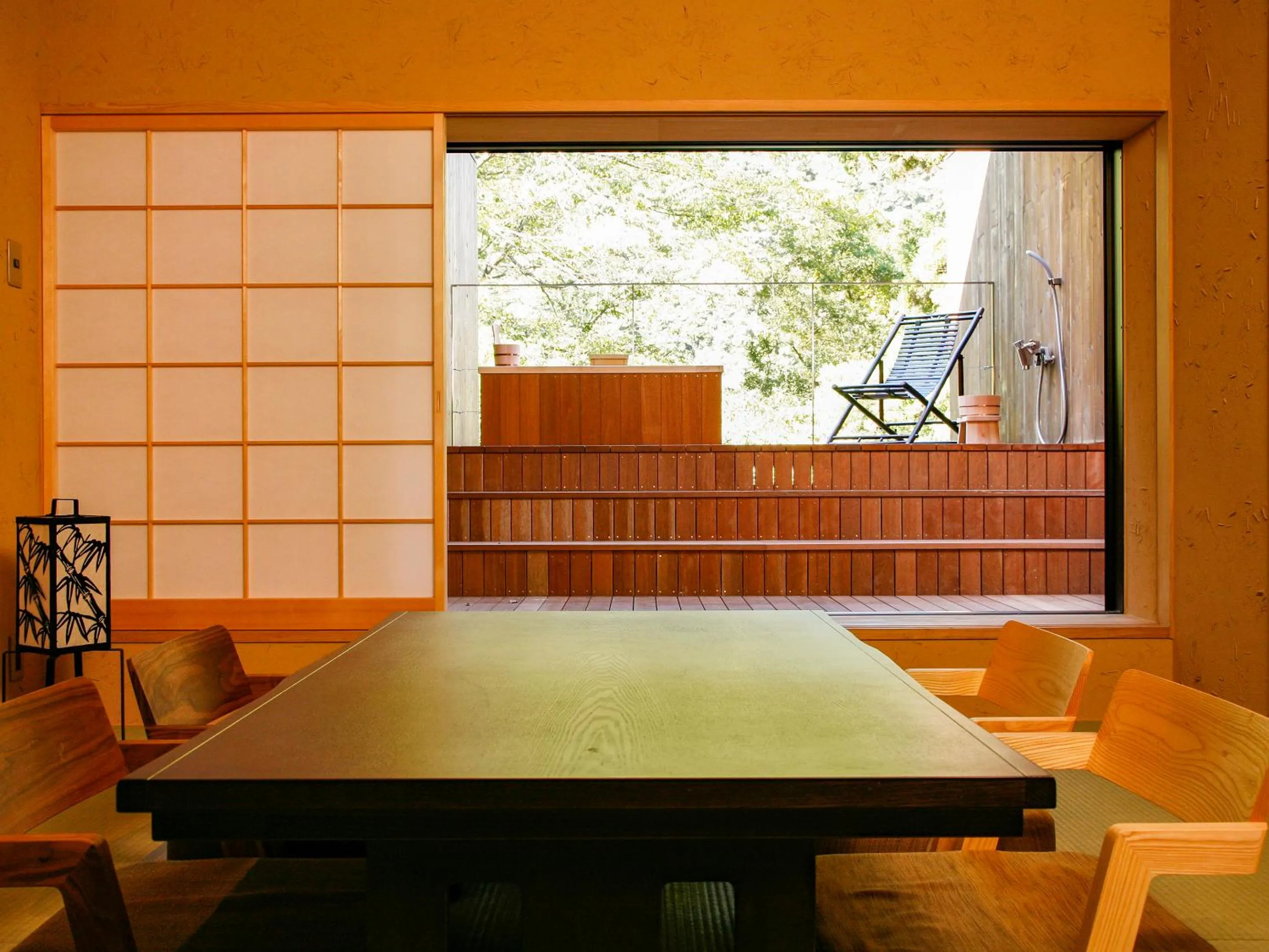 Photo of the whole room in Seikansou