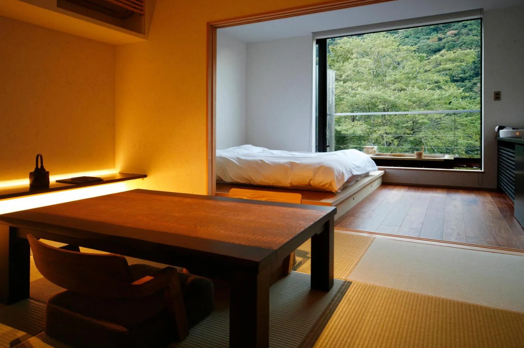 Day, Bed in Seikansou