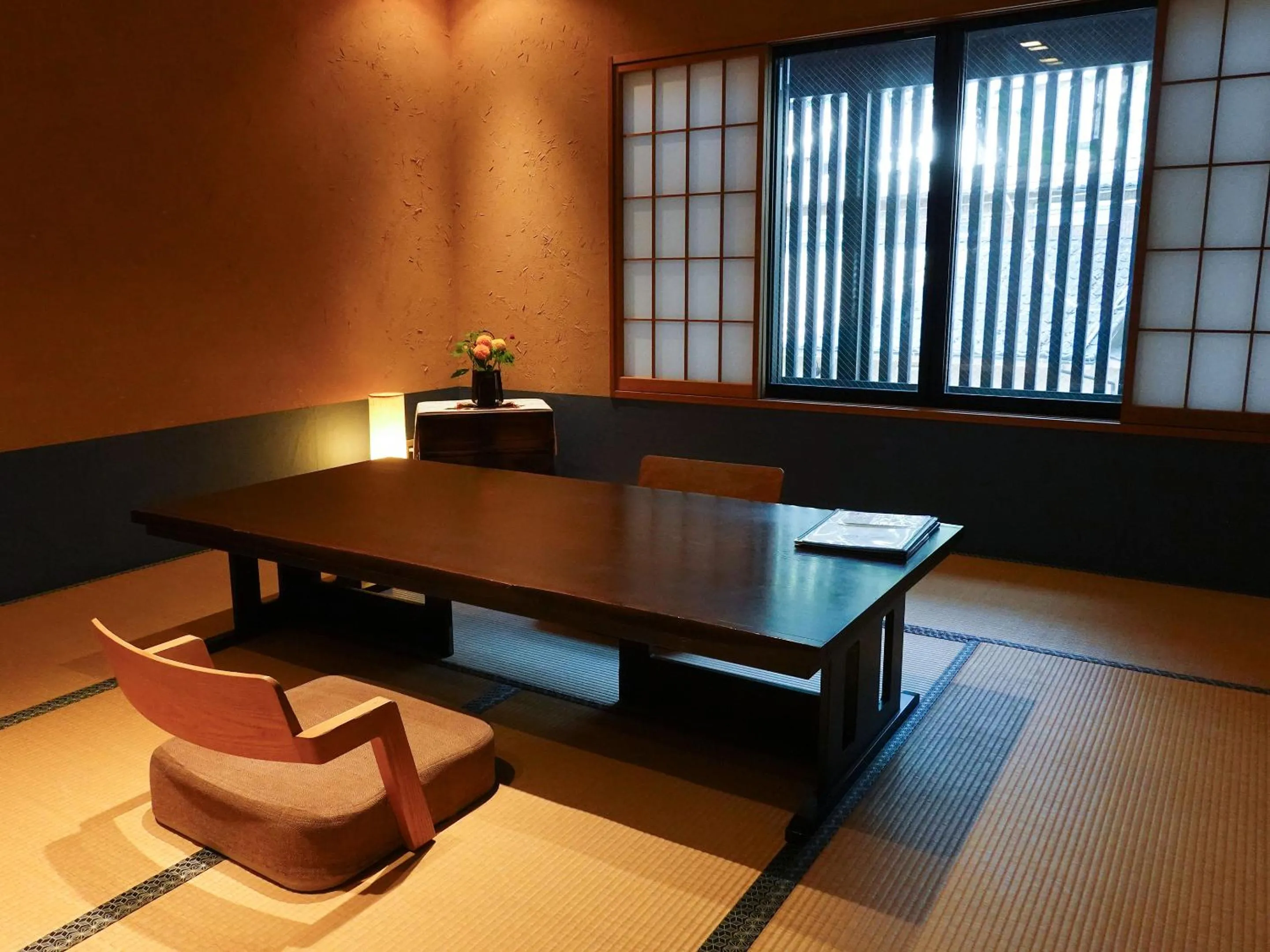 Photo of the whole room in Seikansou