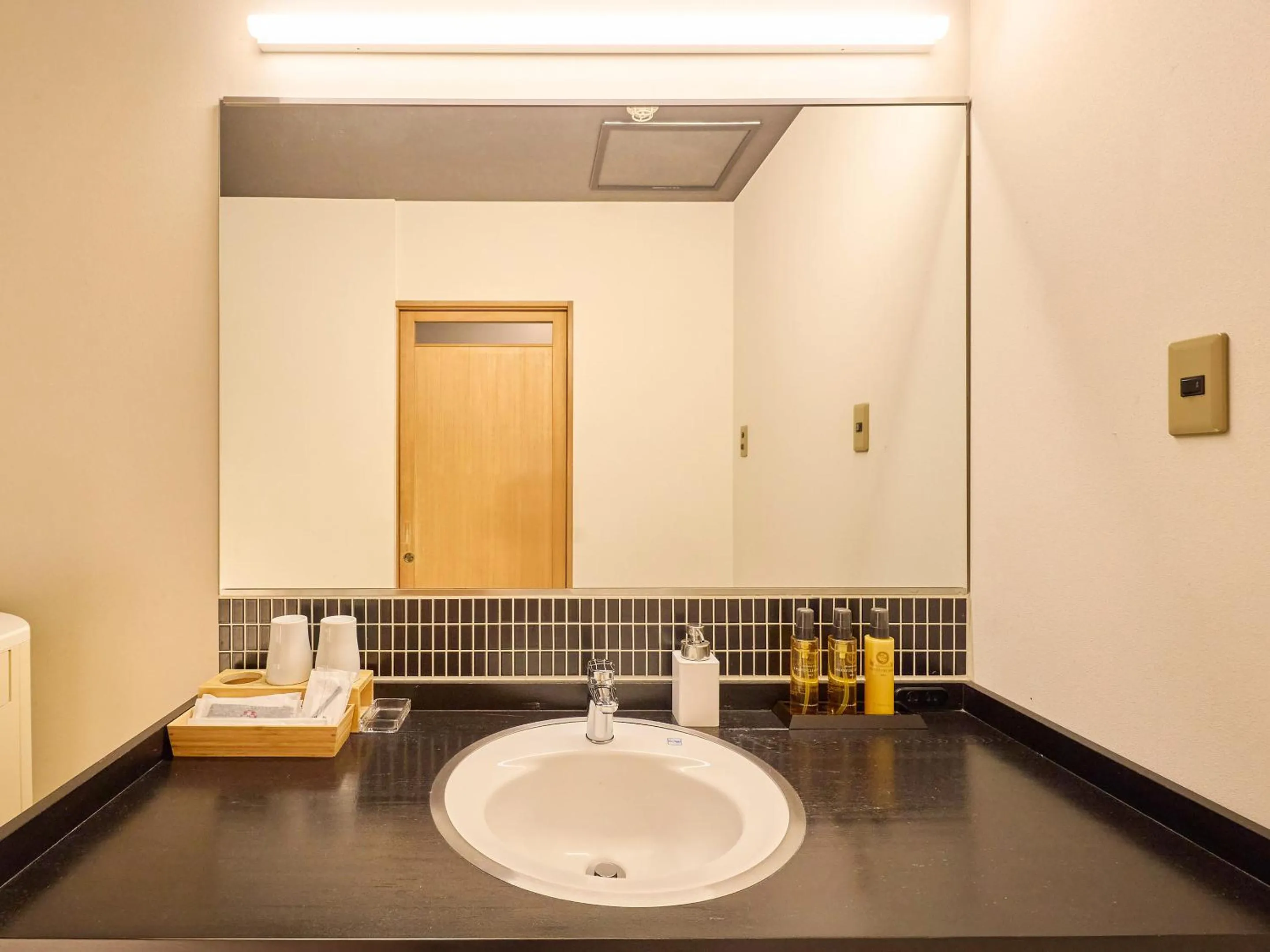 Photo of the whole room in Seikansou