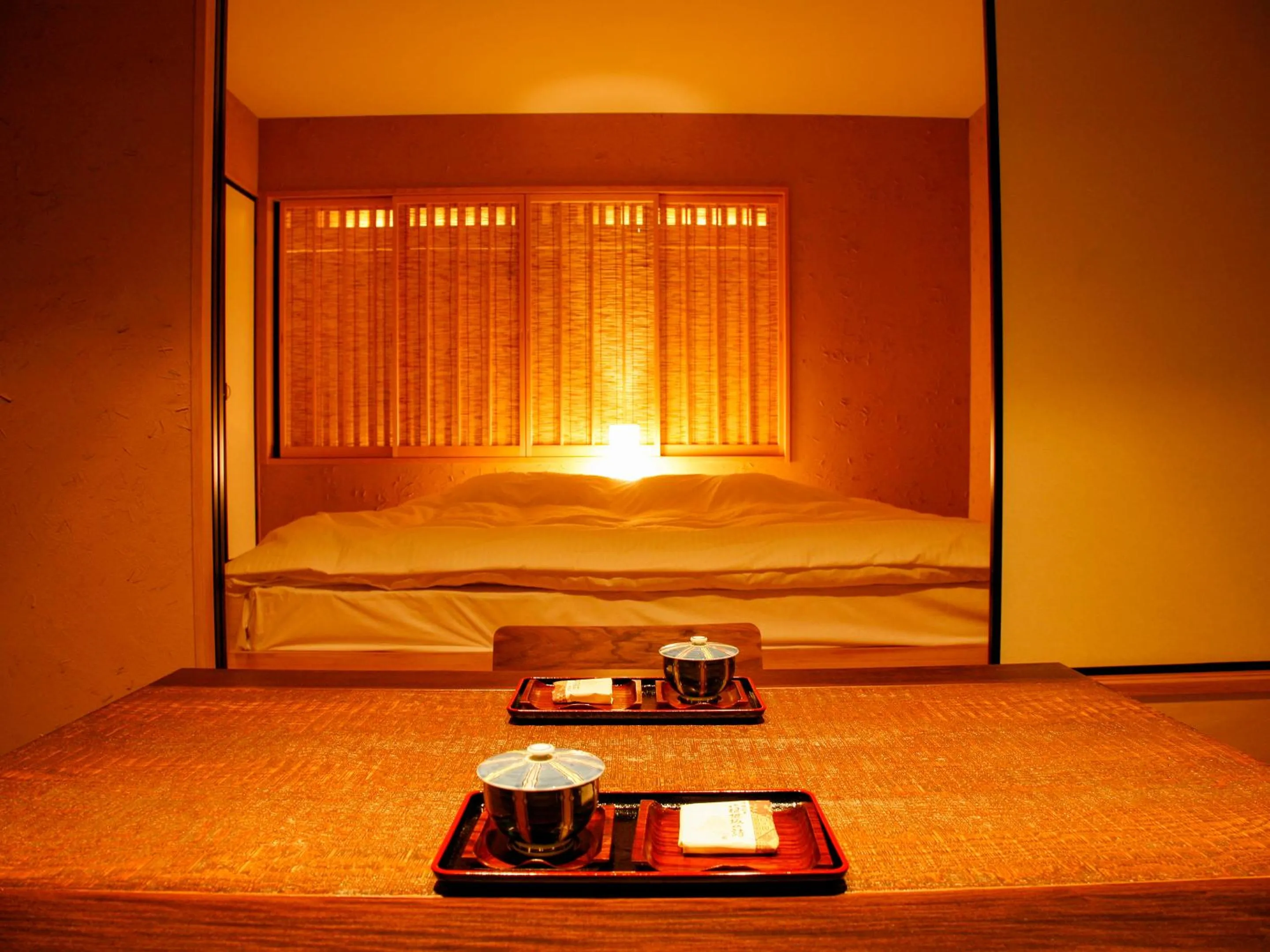 Photo of the whole room, Bed in Seikansou