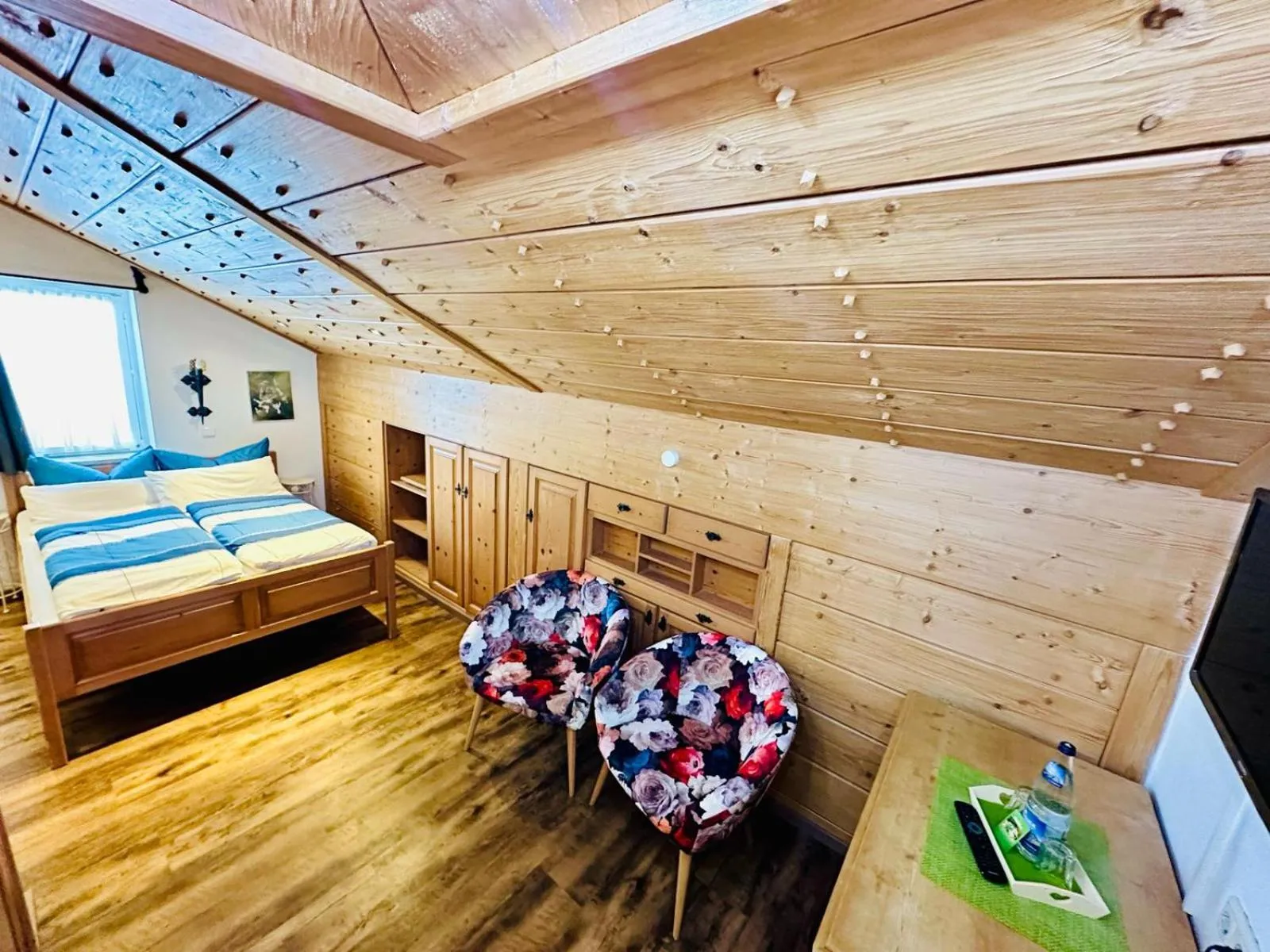 Bed in Gästehaus Bühler