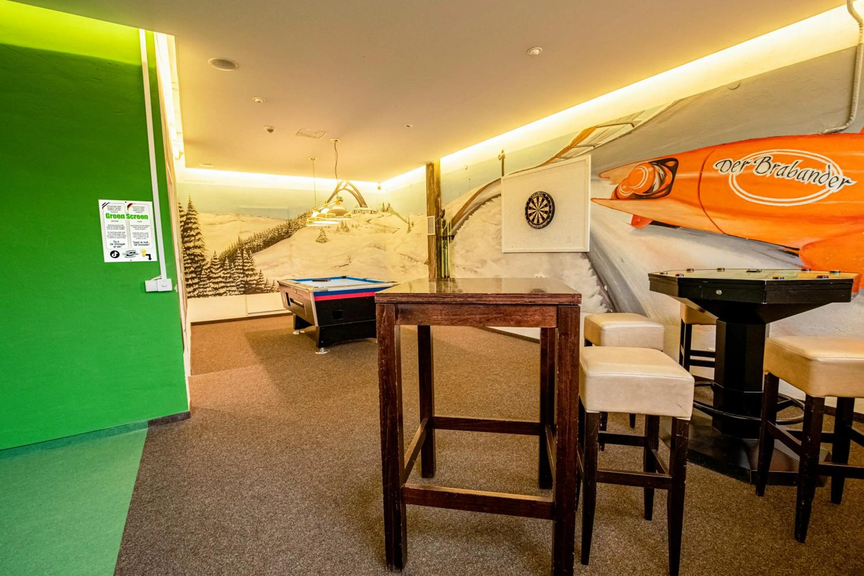 Game Room in Vakantiehotel Der Brabander