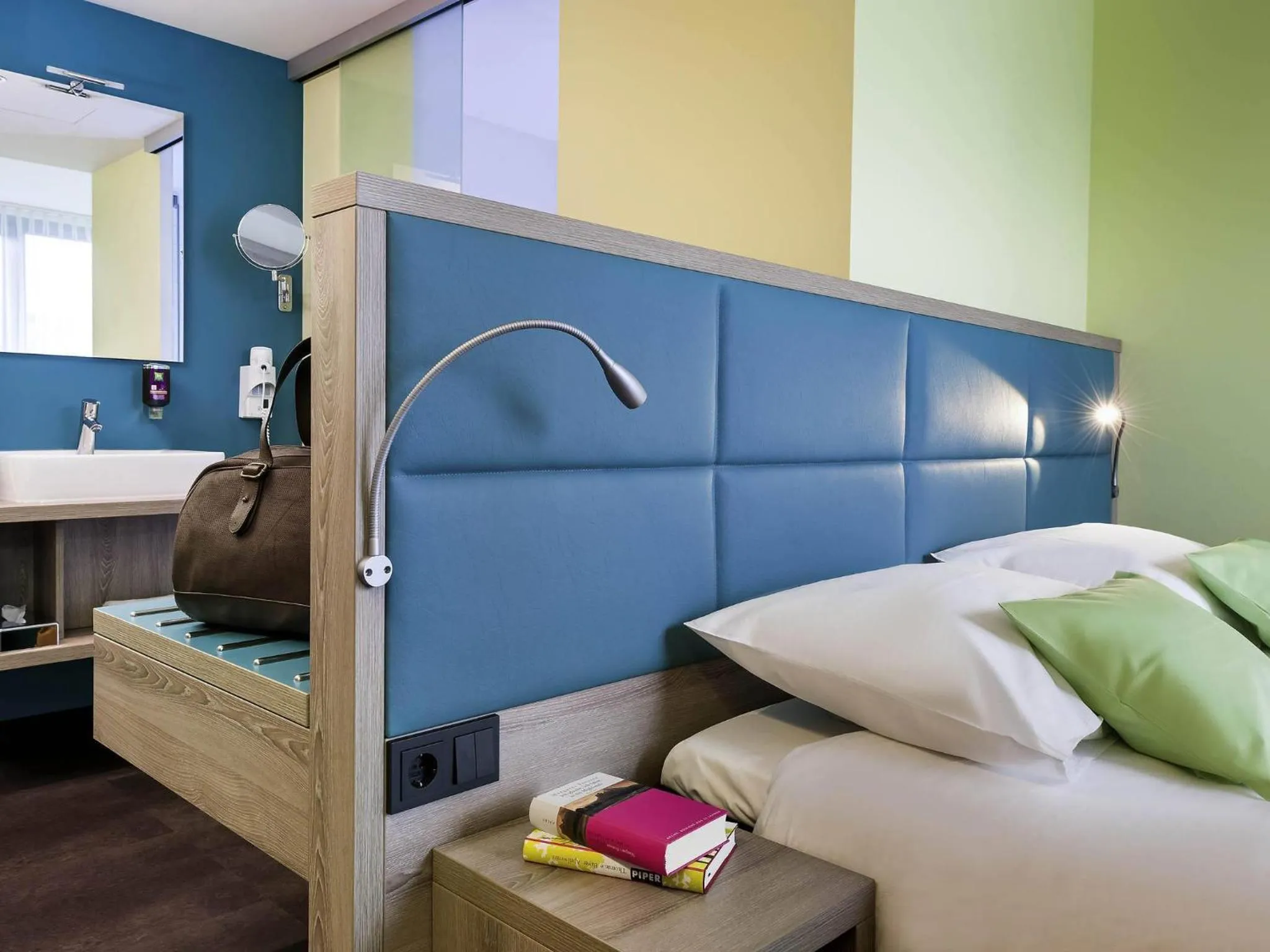 Bedroom, Bed in ibis Styles Nagold-Schwarzwald