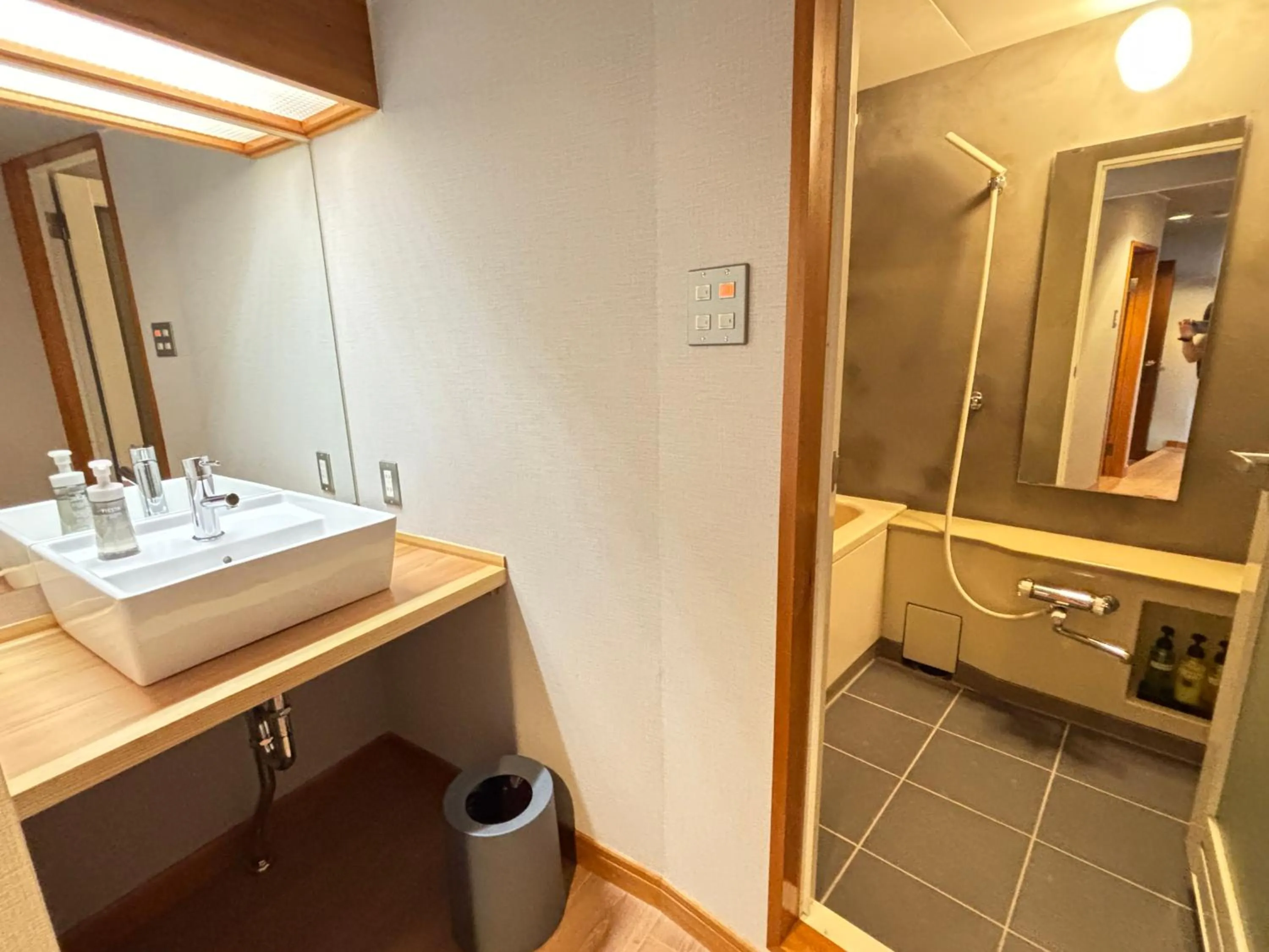 Shower in Club Wyndham Shirakabaso Shigakogen