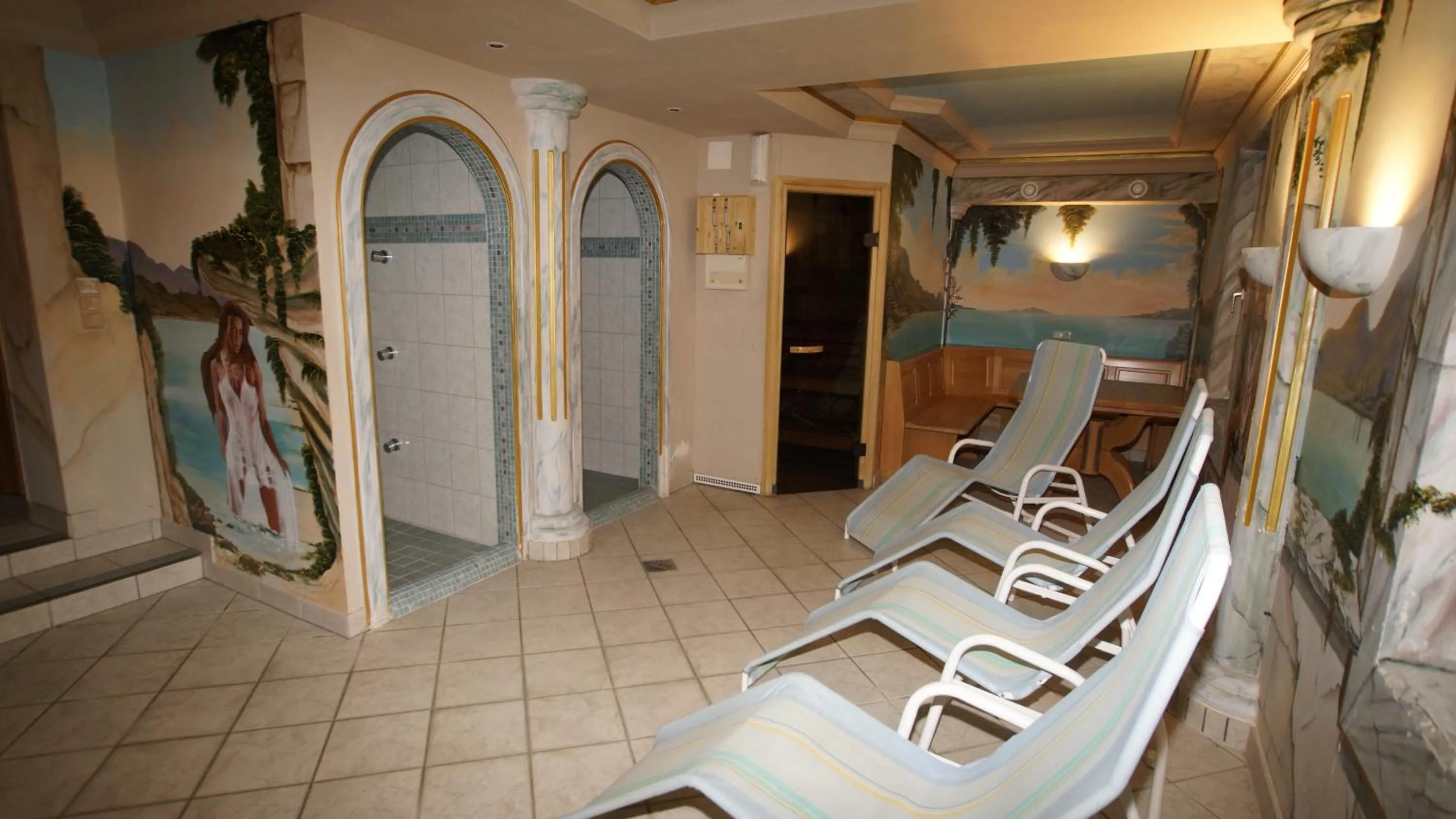 Sauna in Hotel Gasthof Stoanerhof