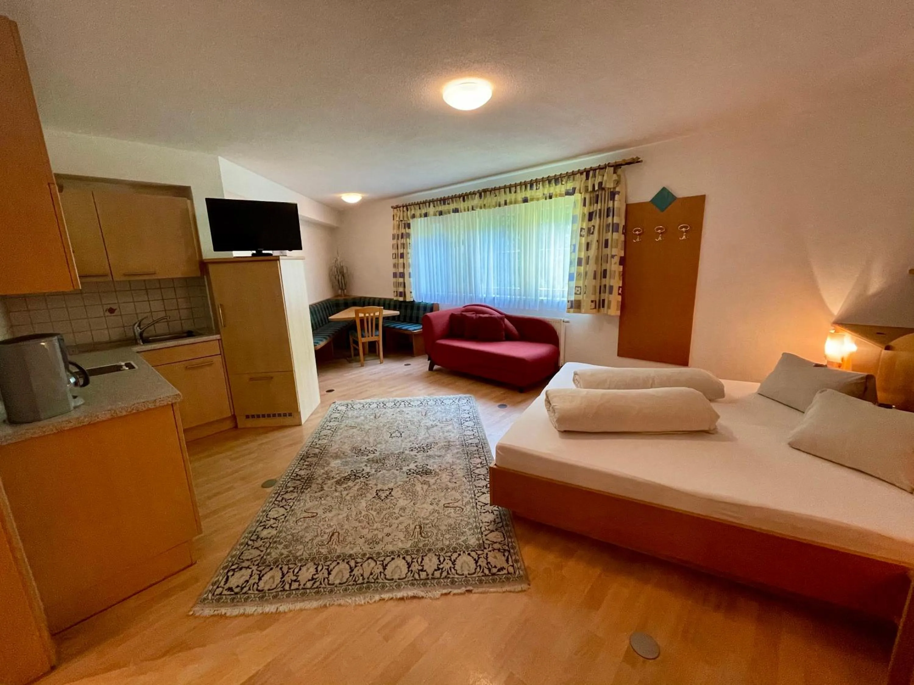 TV and multimedia in Hotel Gasthof Stoanerhof