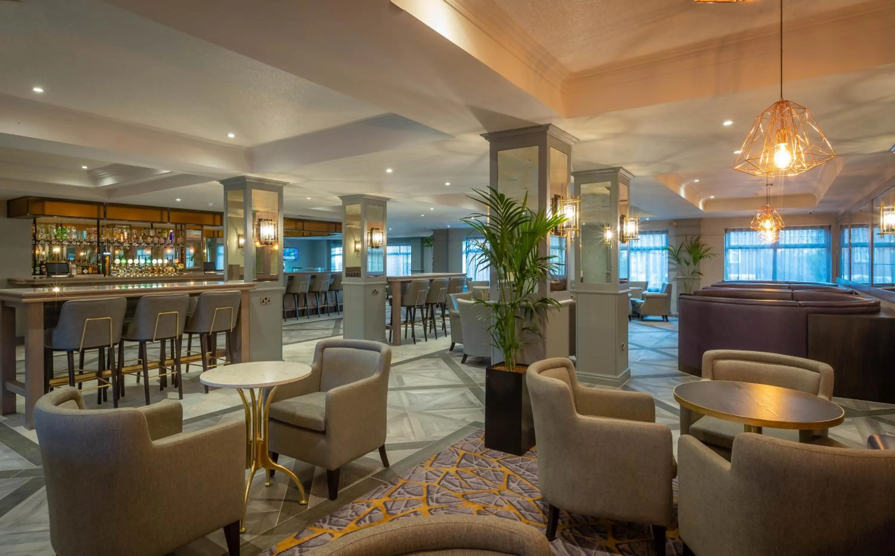 Lounge or bar in Maldron Hotel, Newlands Cross
