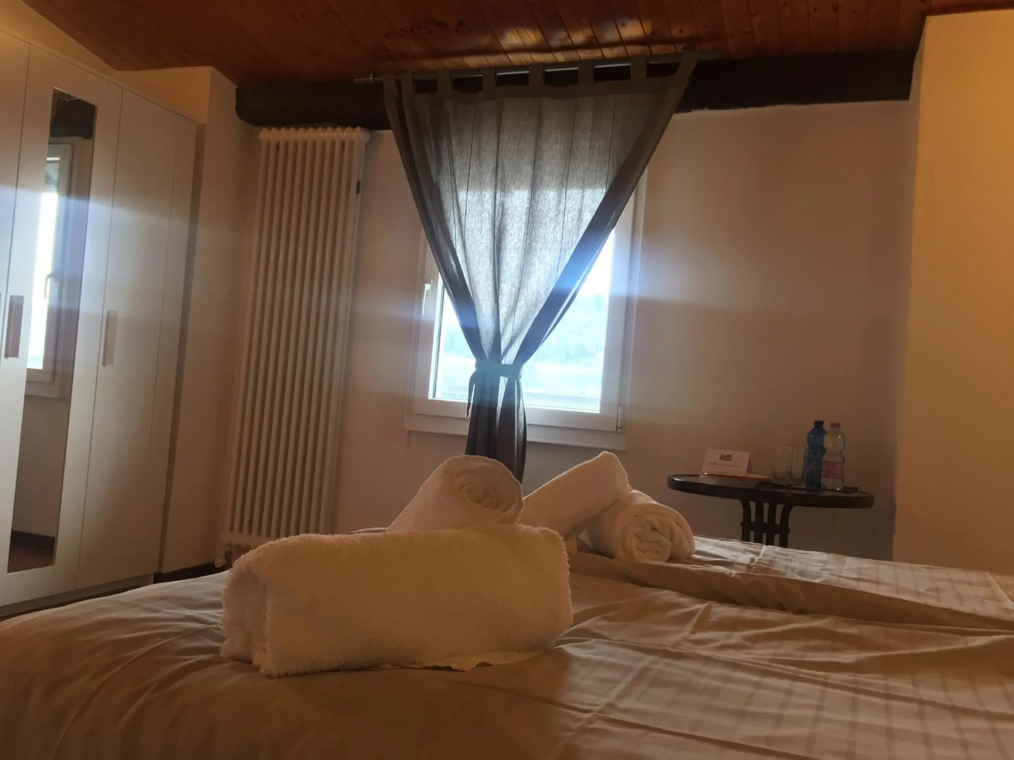 Photo of the whole room in Albergo Ristorante Belcantone