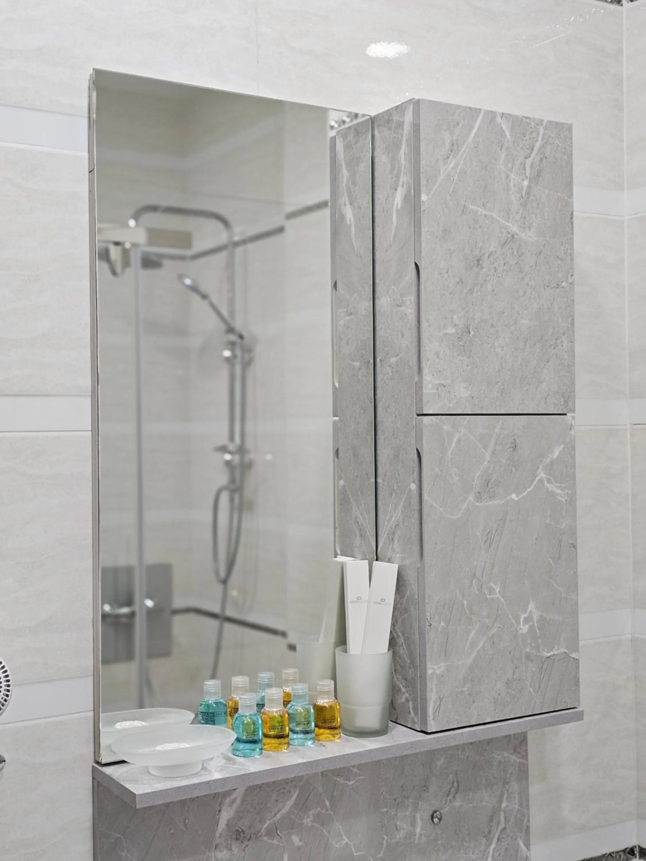 Bathroom in Safran Hotel