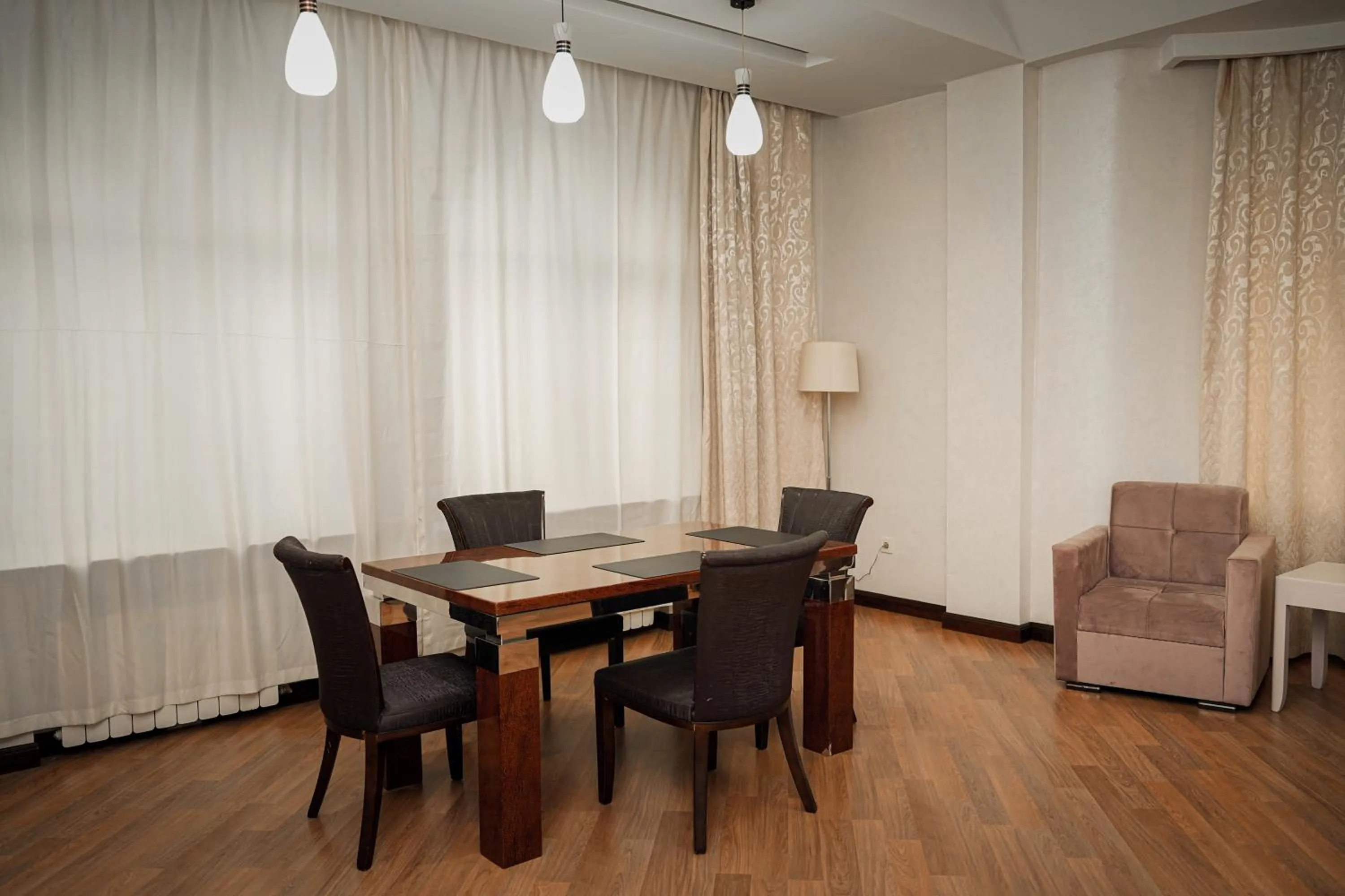 Living room in Safran Hotel