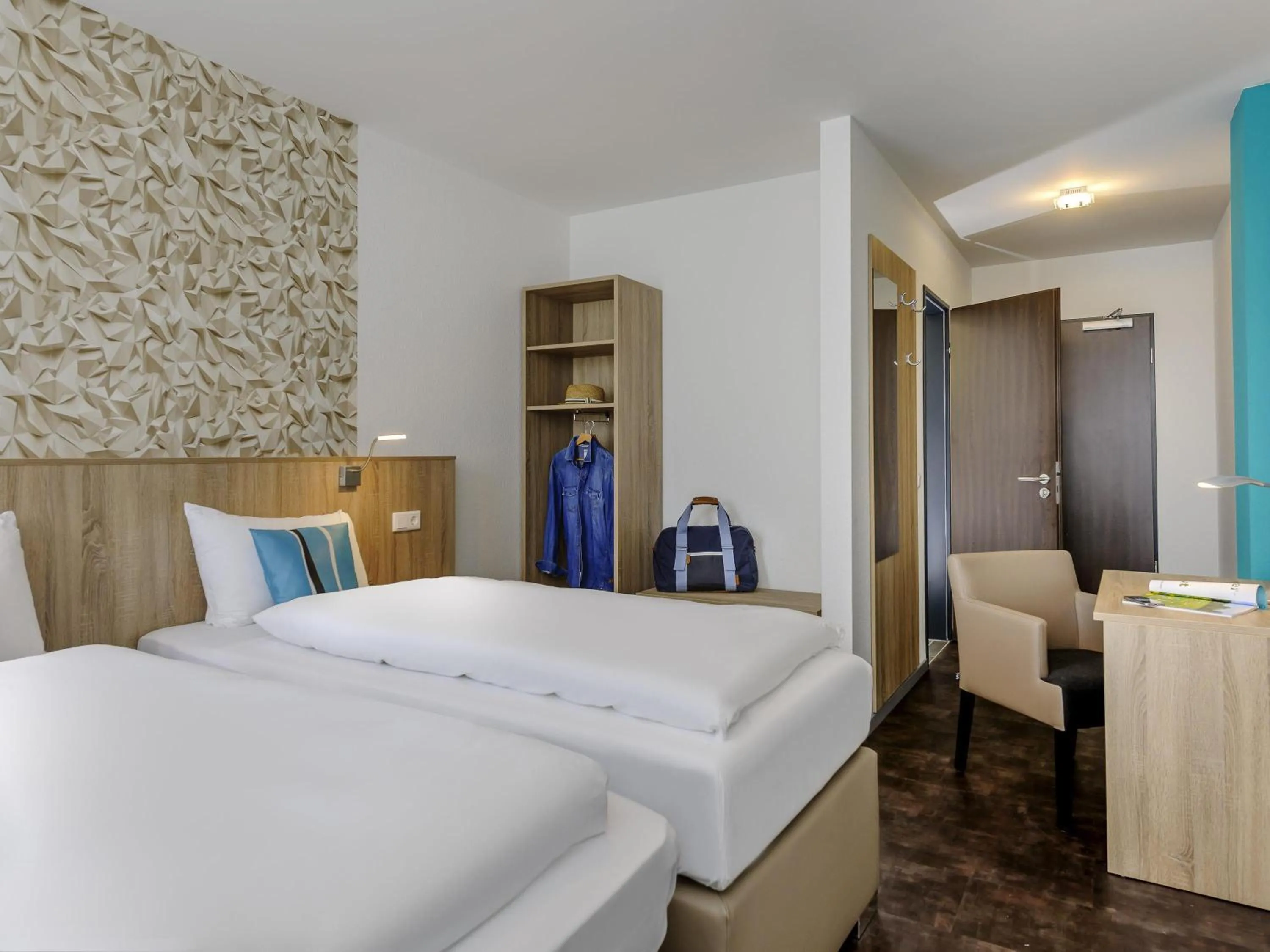 Bedroom, Bed in ibis Styles Arnsberg - Neheim