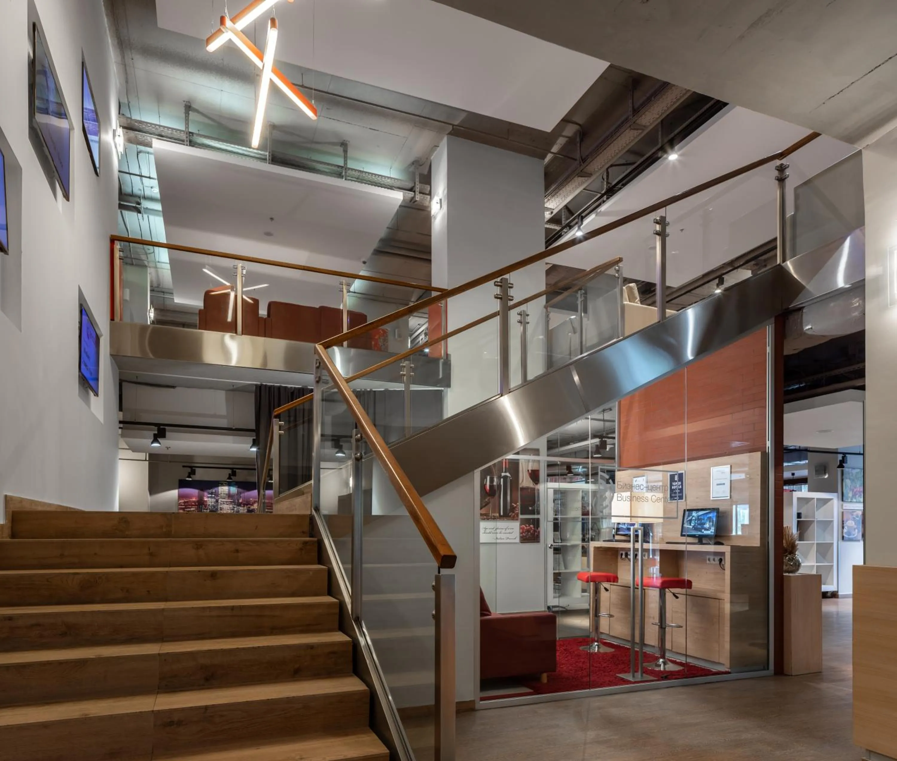 Lobby or reception in Ramada Encore Kyiv