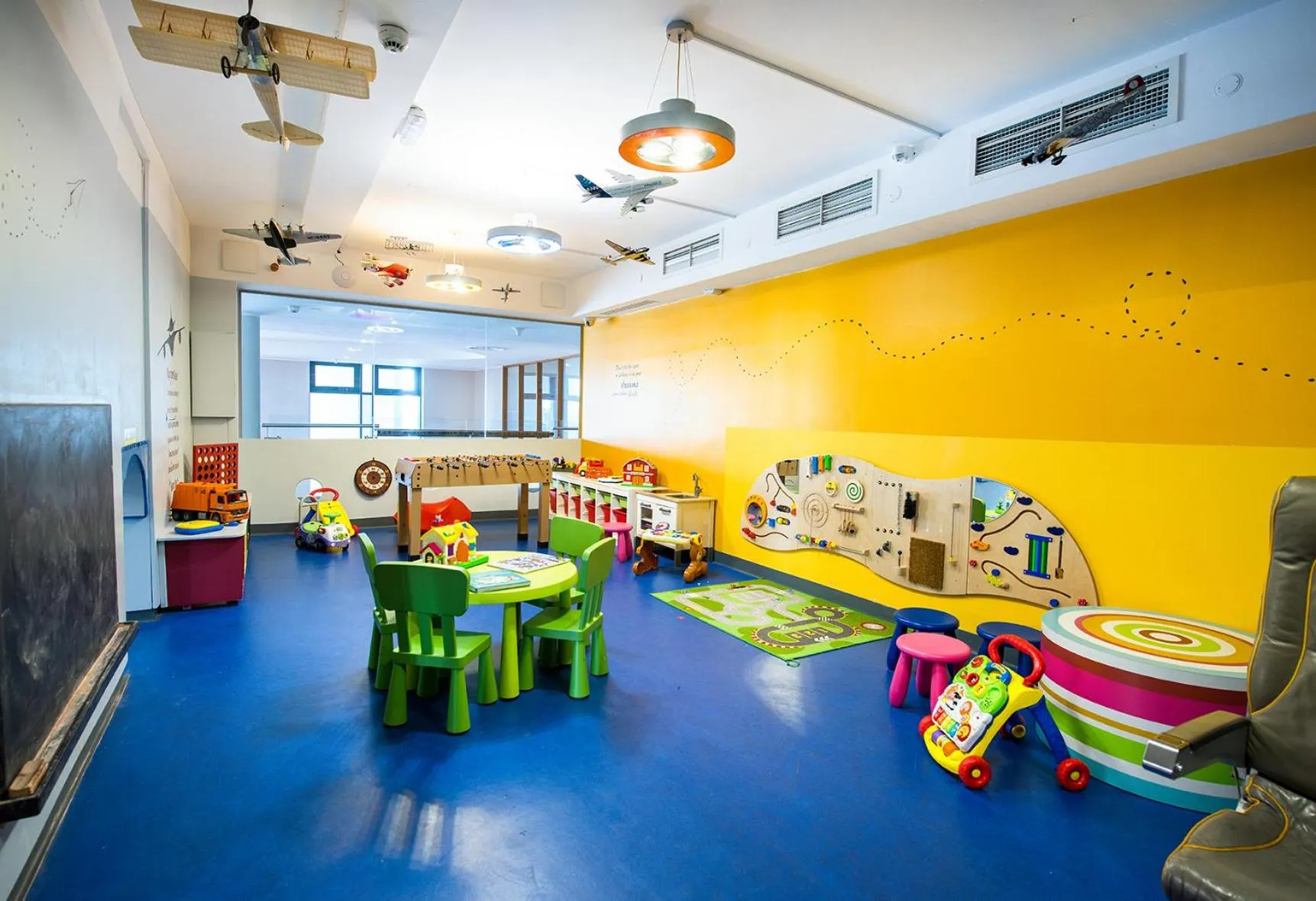 young children in Cork International Hotel