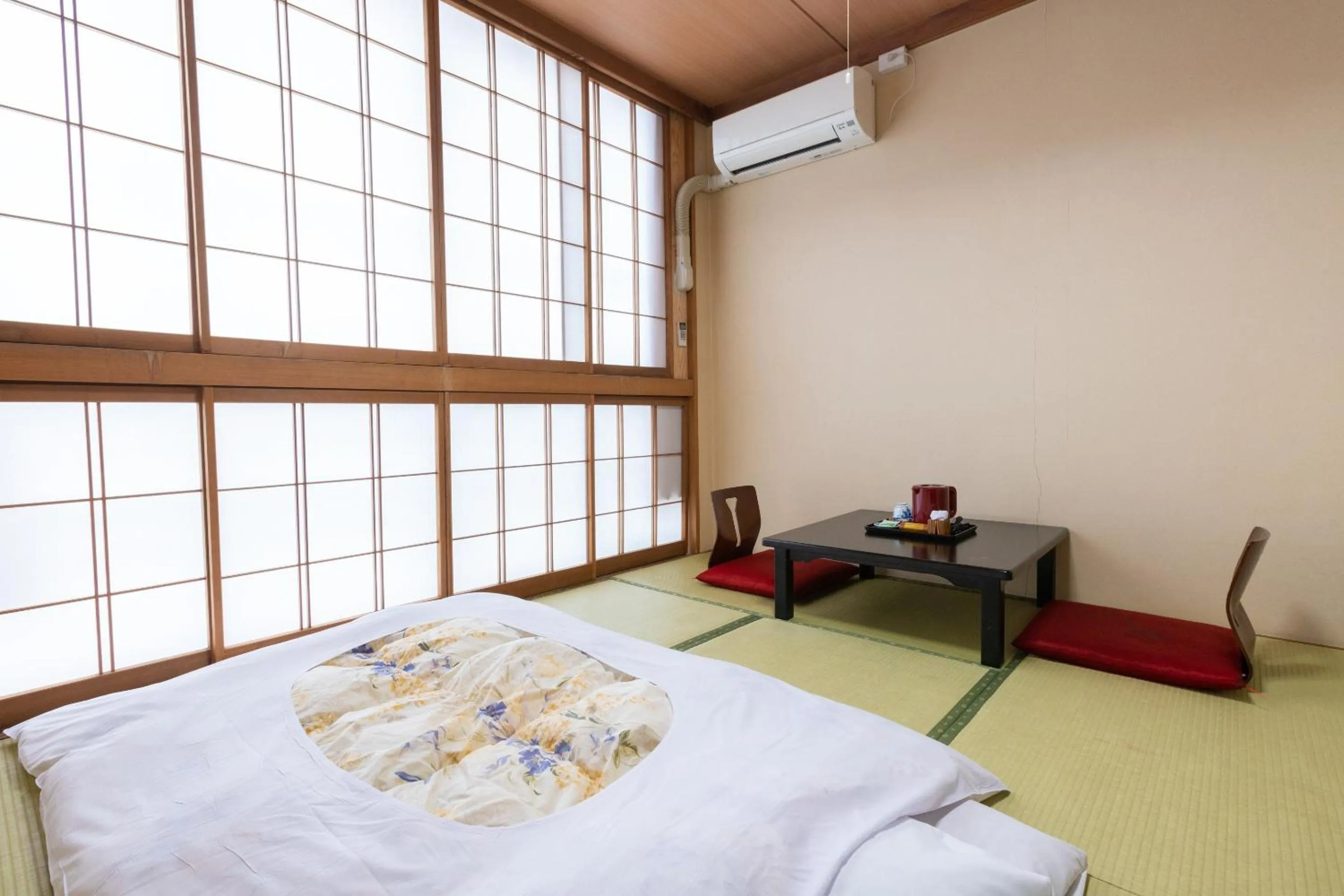 Bedroom, Bed in Sakadojo