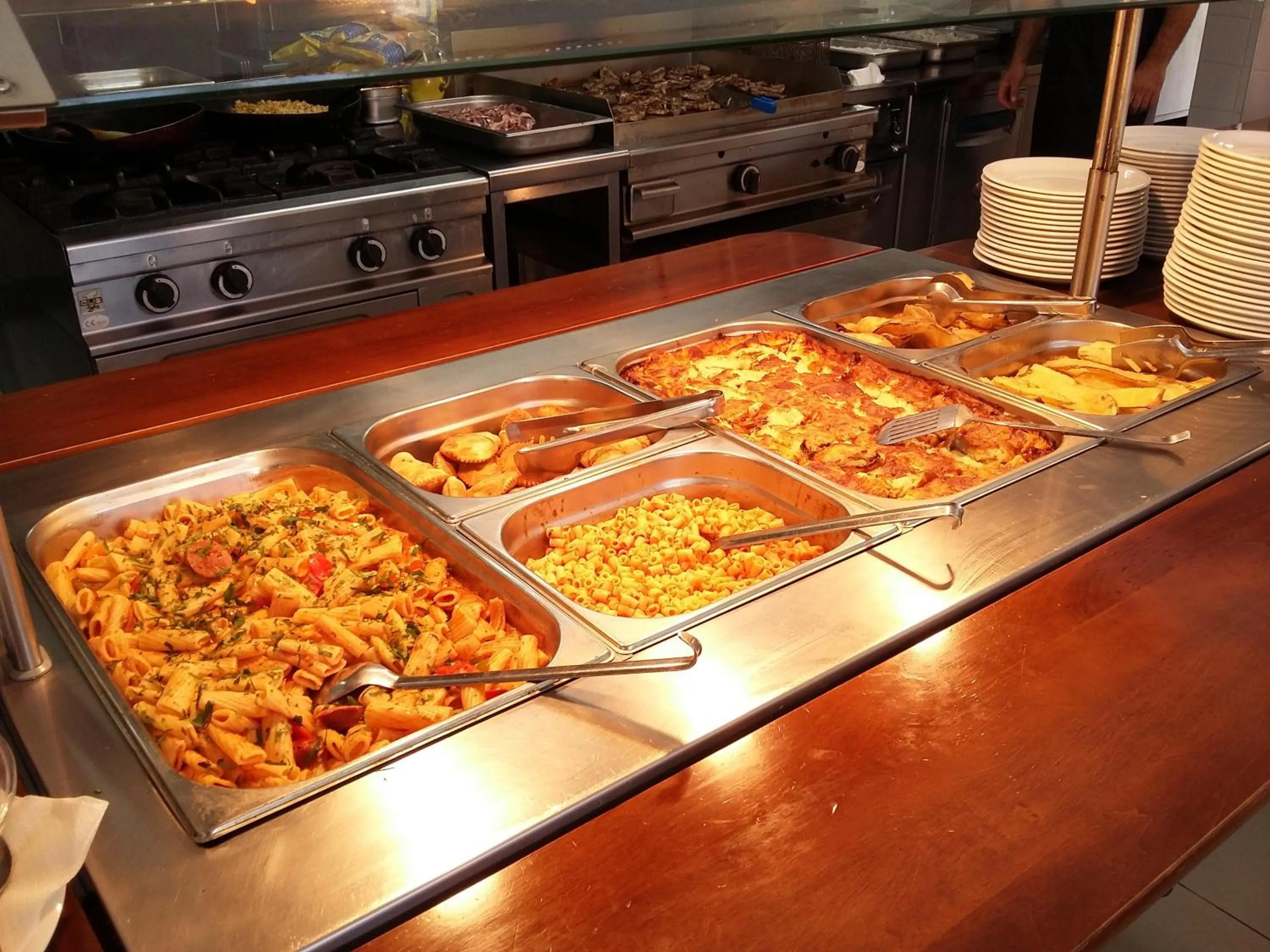 Food in Meropi Hotel & Apartments