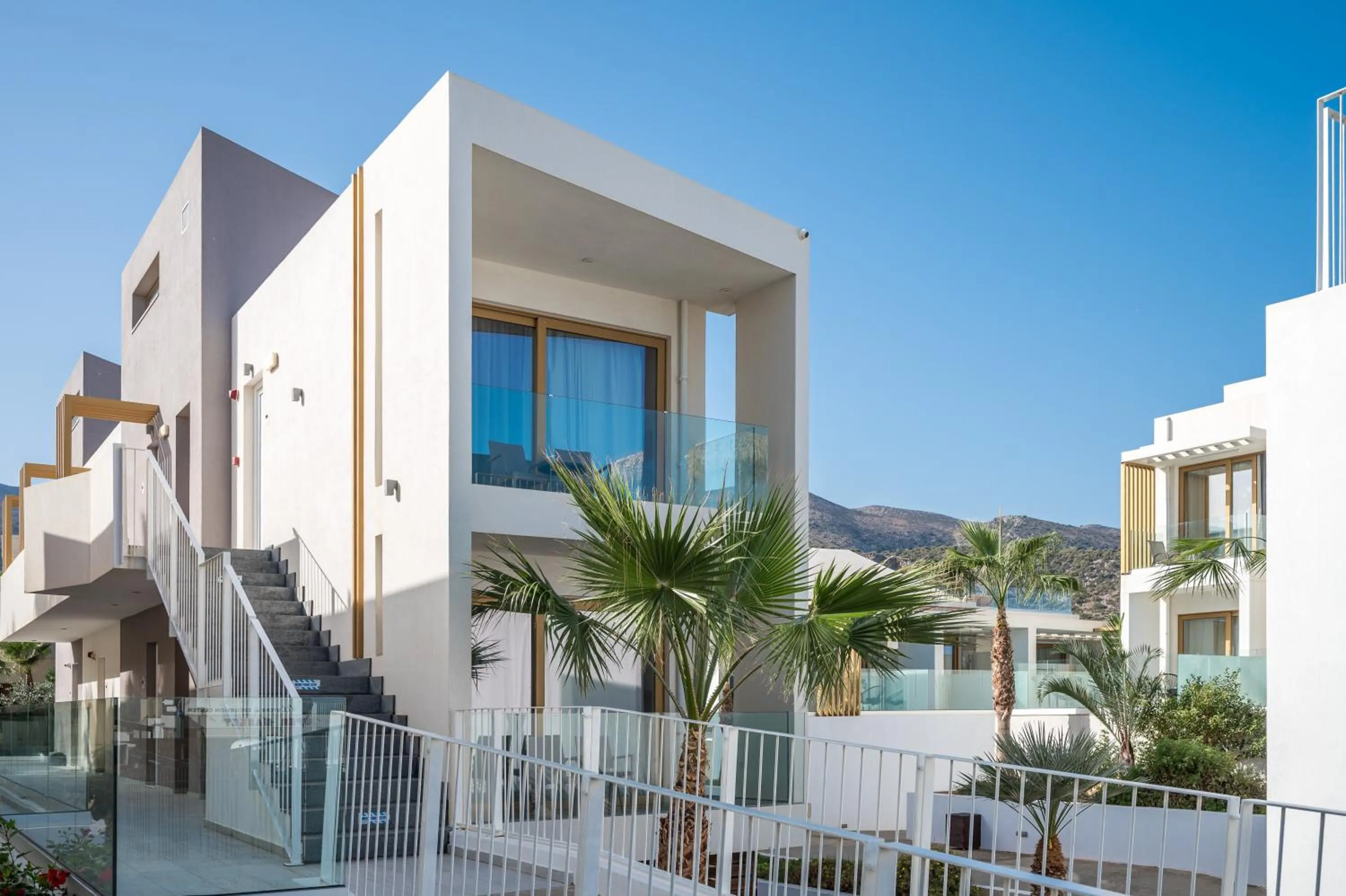 Meropi Hotel & Apartments