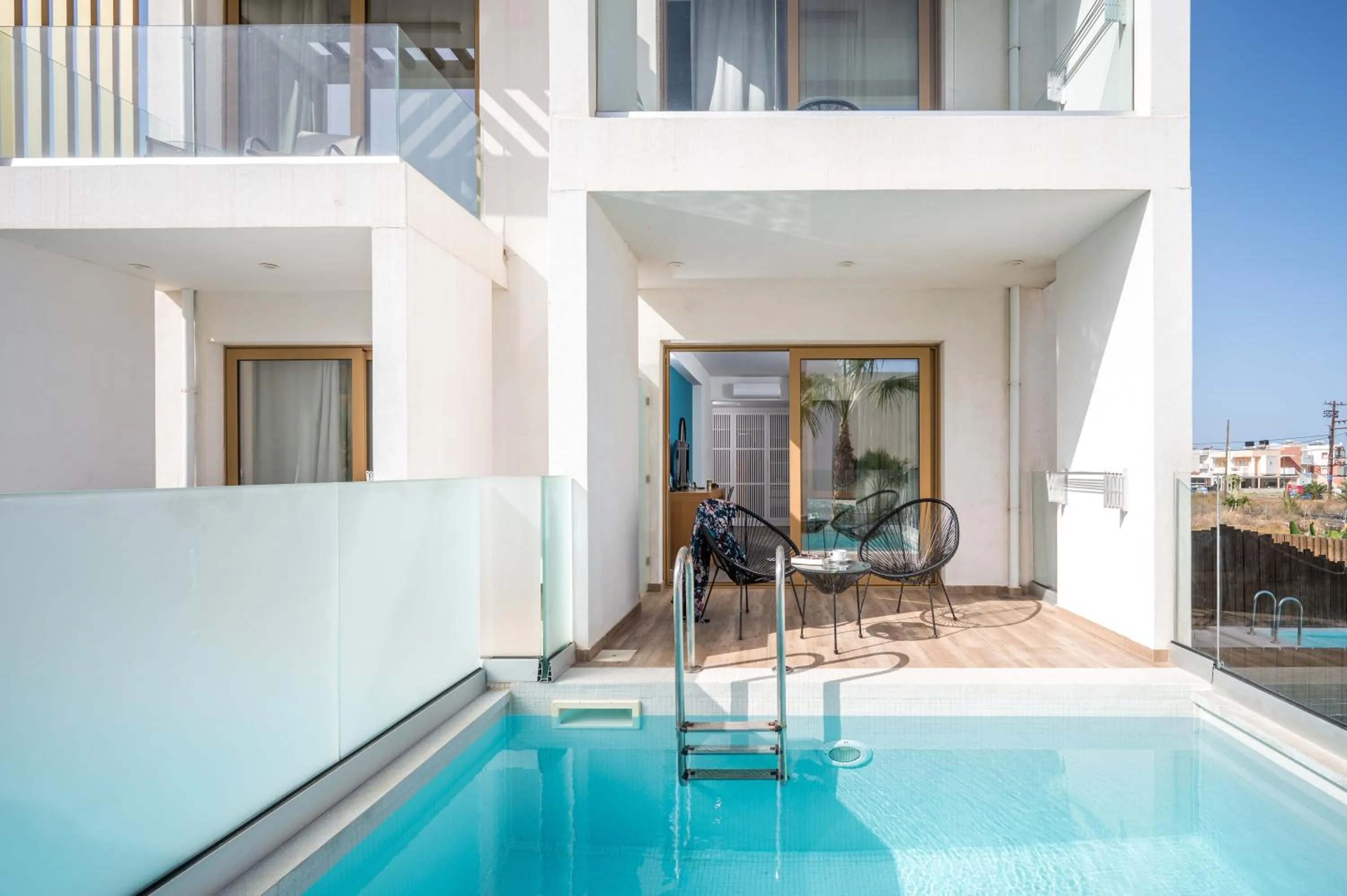 Meropi Hotel & Apartments