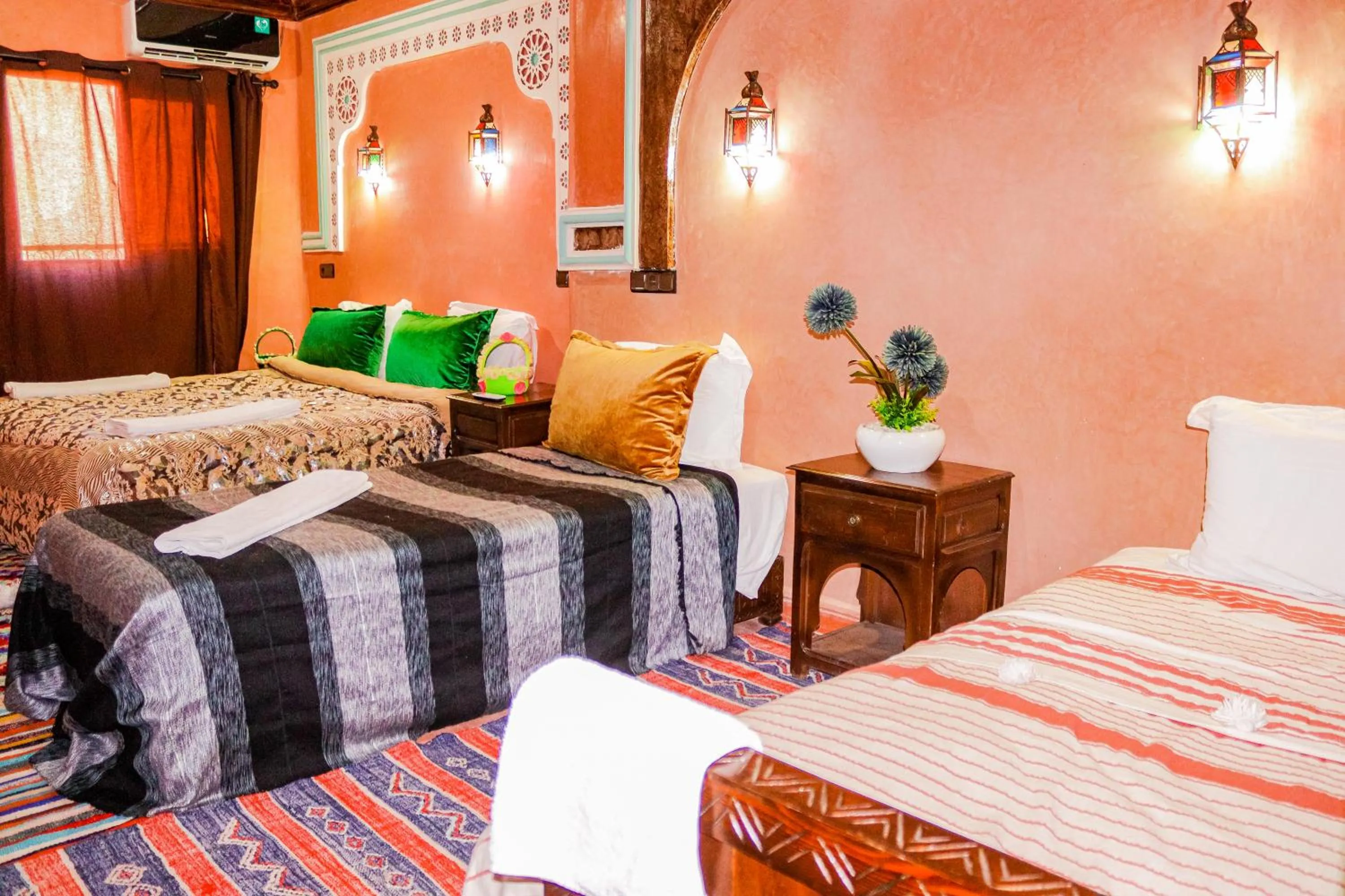 Bedroom, Bed in Riad Atlas Panorama