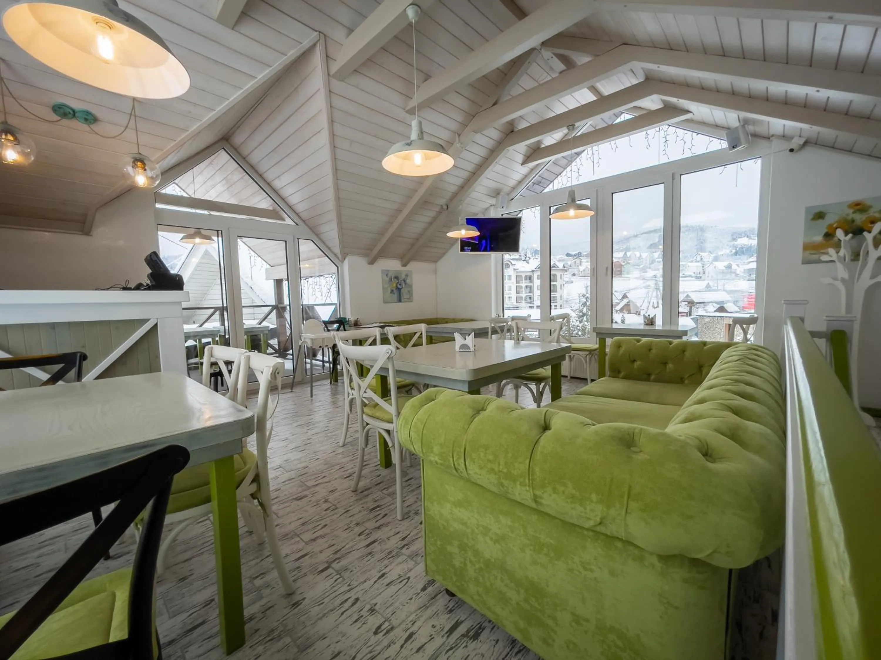 Restaurant/places to eat in Villa Shale MarSo