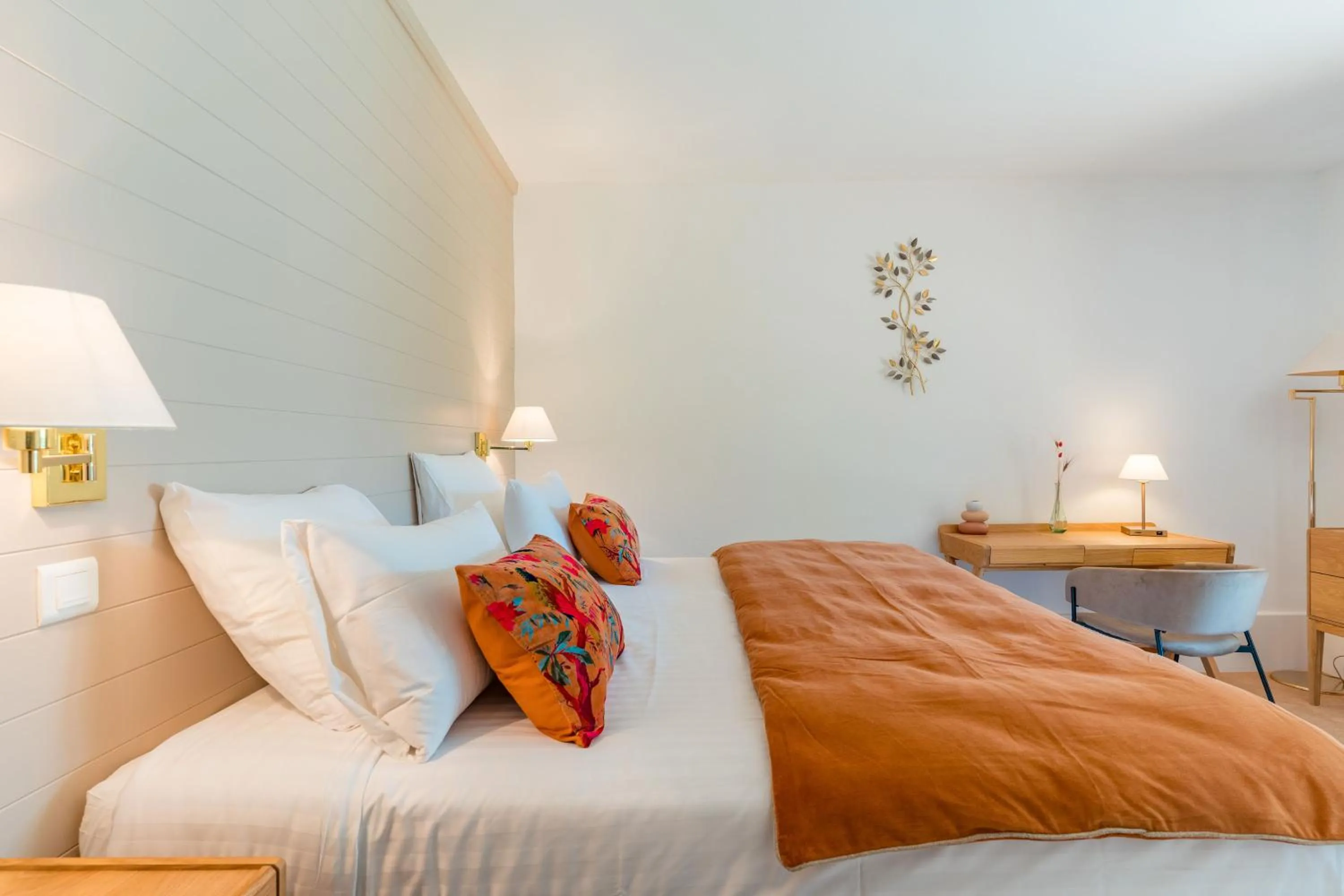 Photo of the whole room, Bed in Le Mas de La Crémaillère