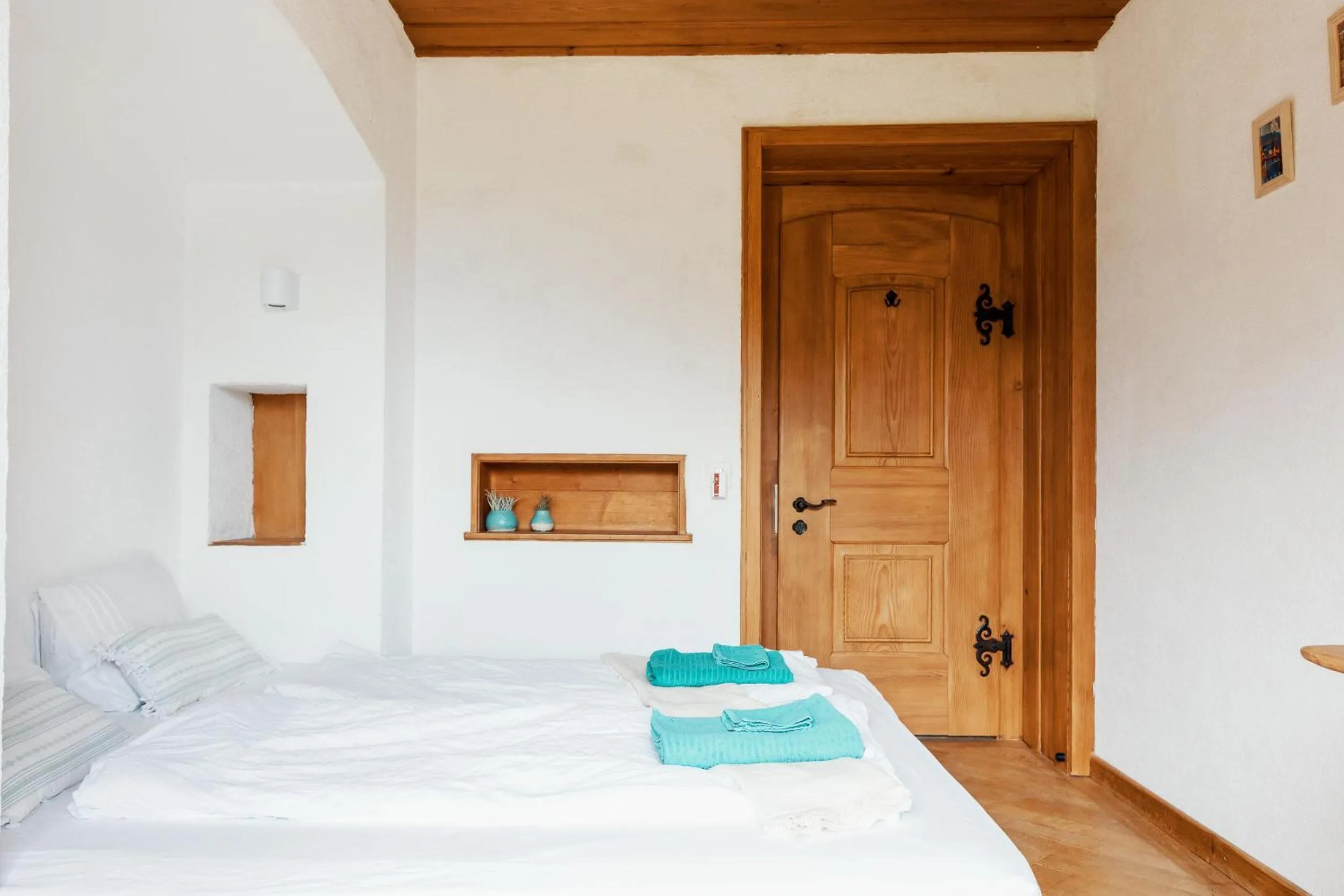 Bed in Lake Villa Lotus