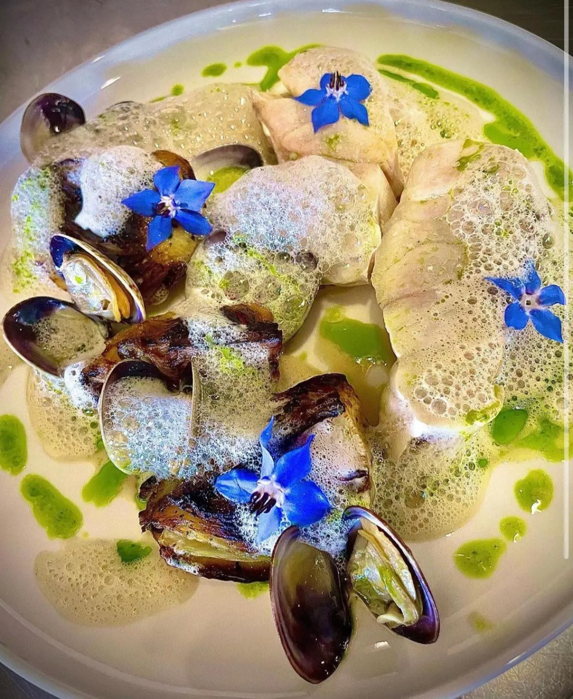 Restaurant/places to eat in Hôtel Restaurant la Corniche