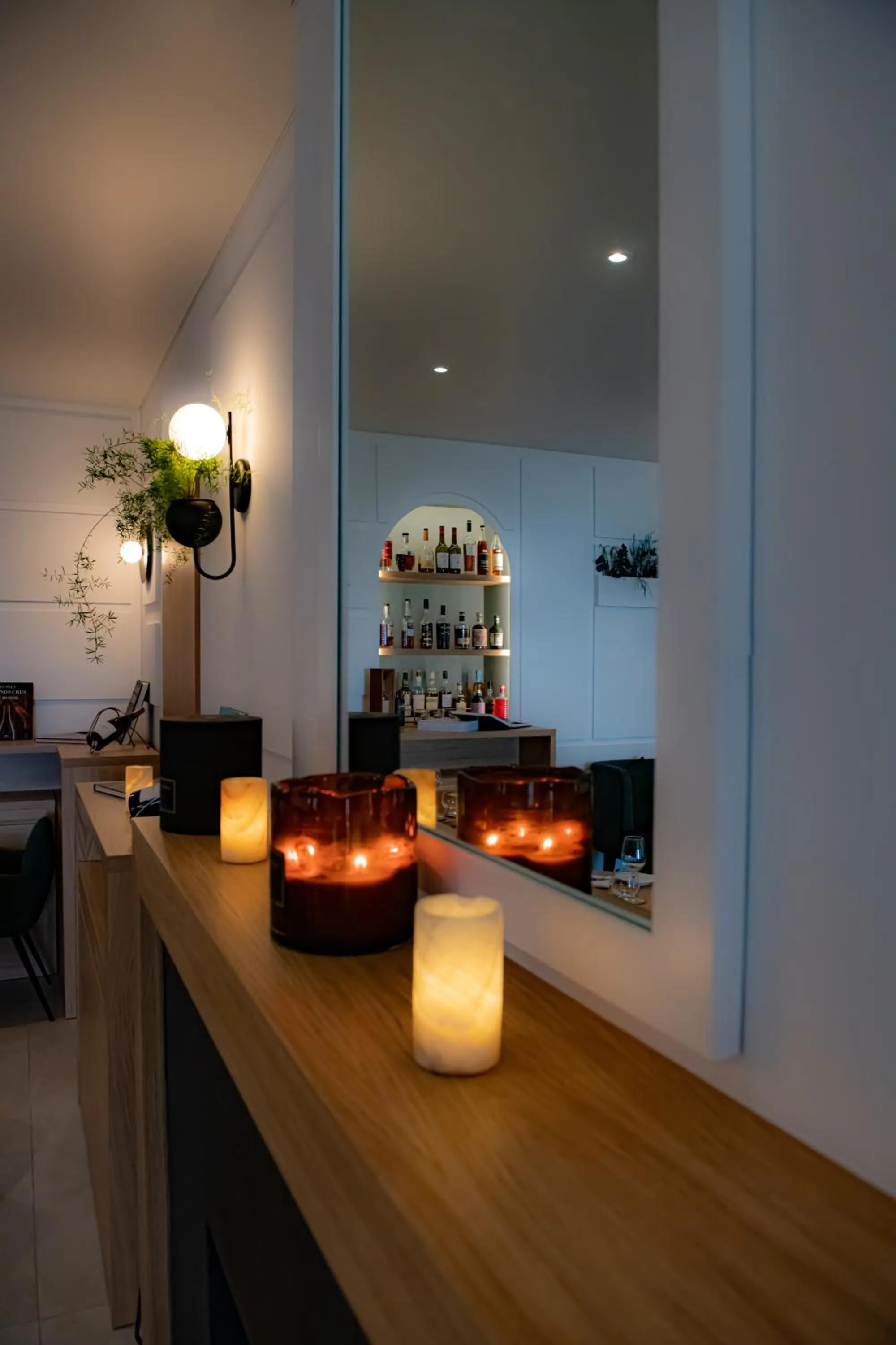 Restaurant/places to eat in Hôtel Restaurant la Corniche